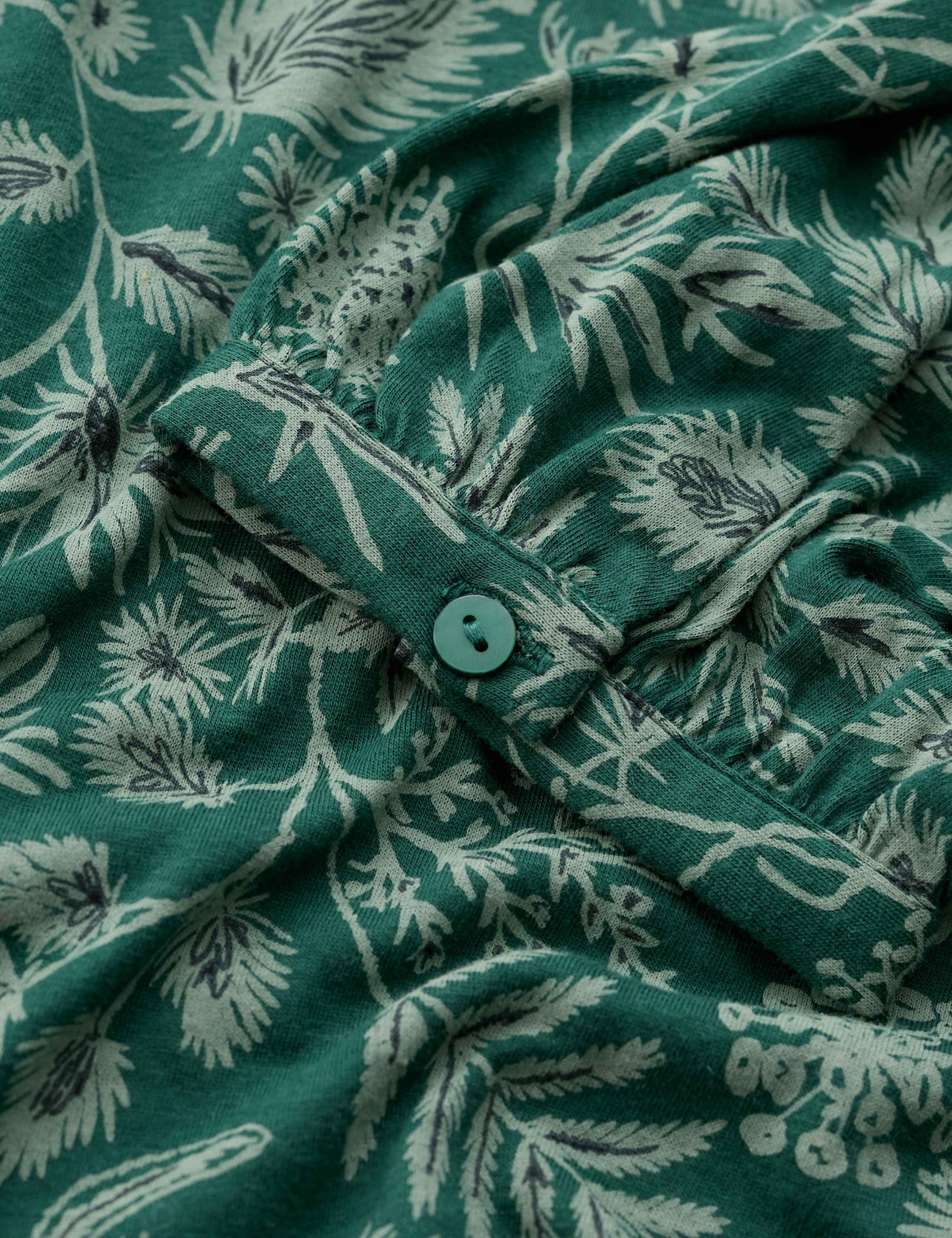 Cotton Rich Printed Collared Blouson Sleeve Shirt with Modal 4 of 5