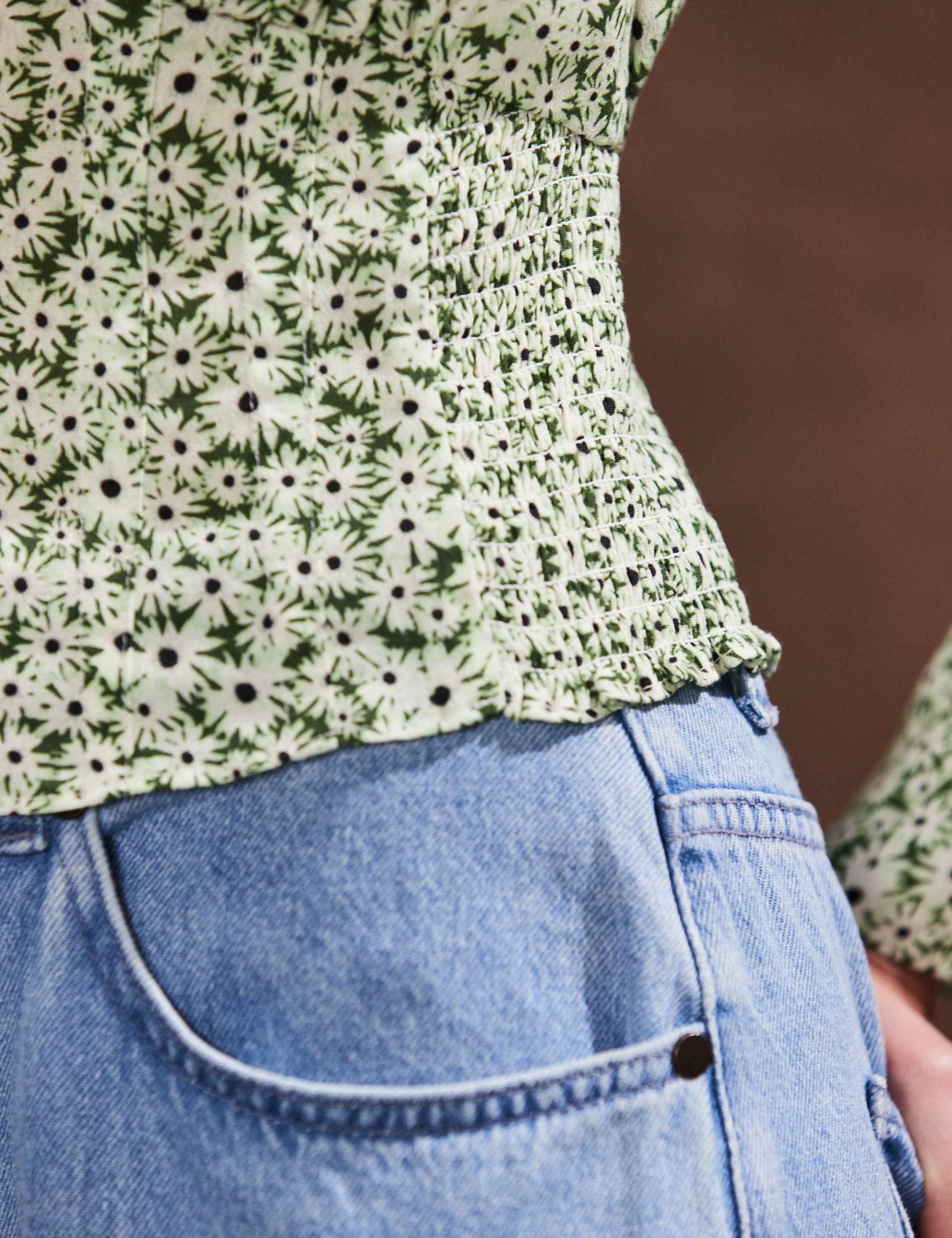 Ditsy Floral V-Neck Shirred Pintuck Blouse 4 of 4