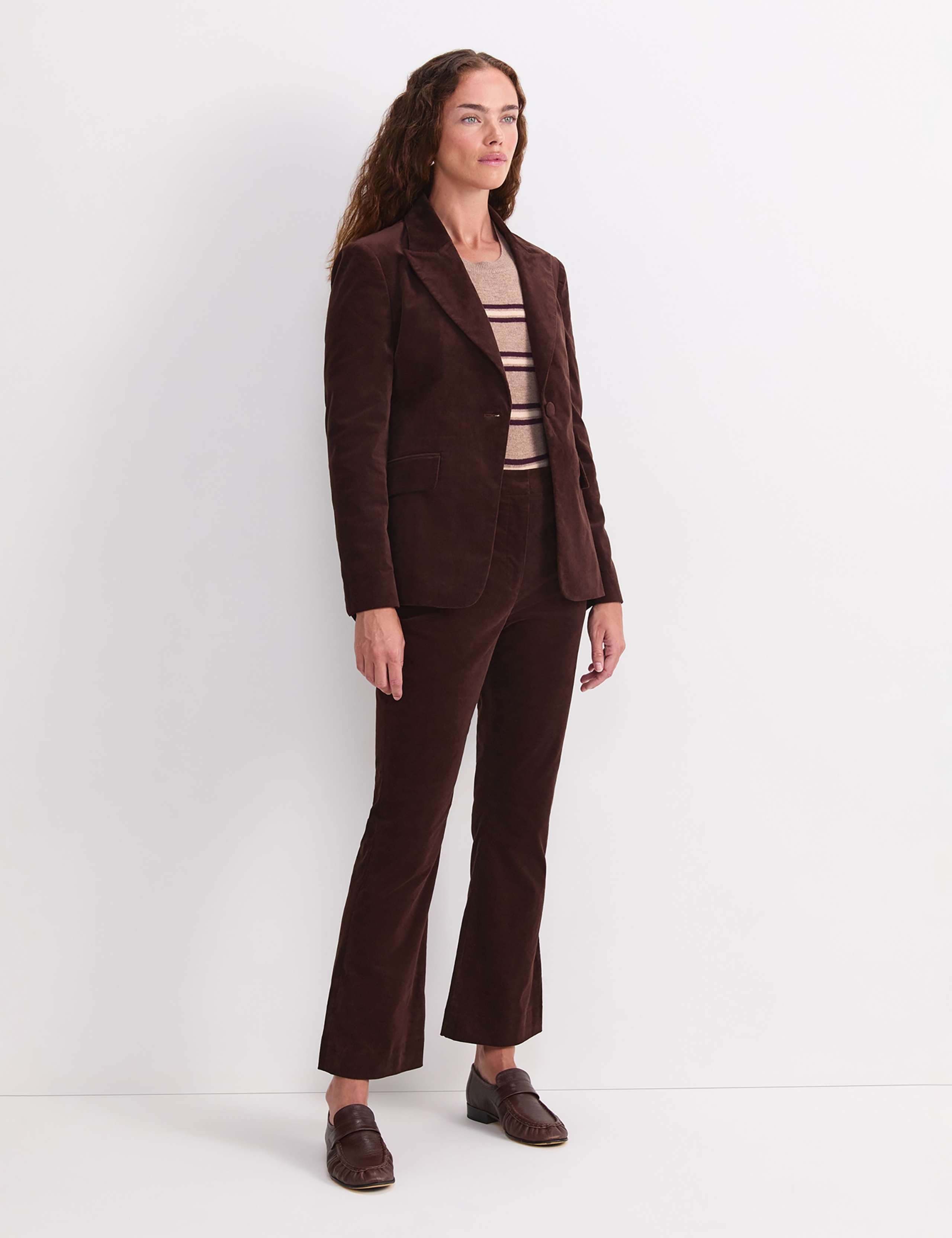 Velvet Single-Breasted Blazer 3 of 7