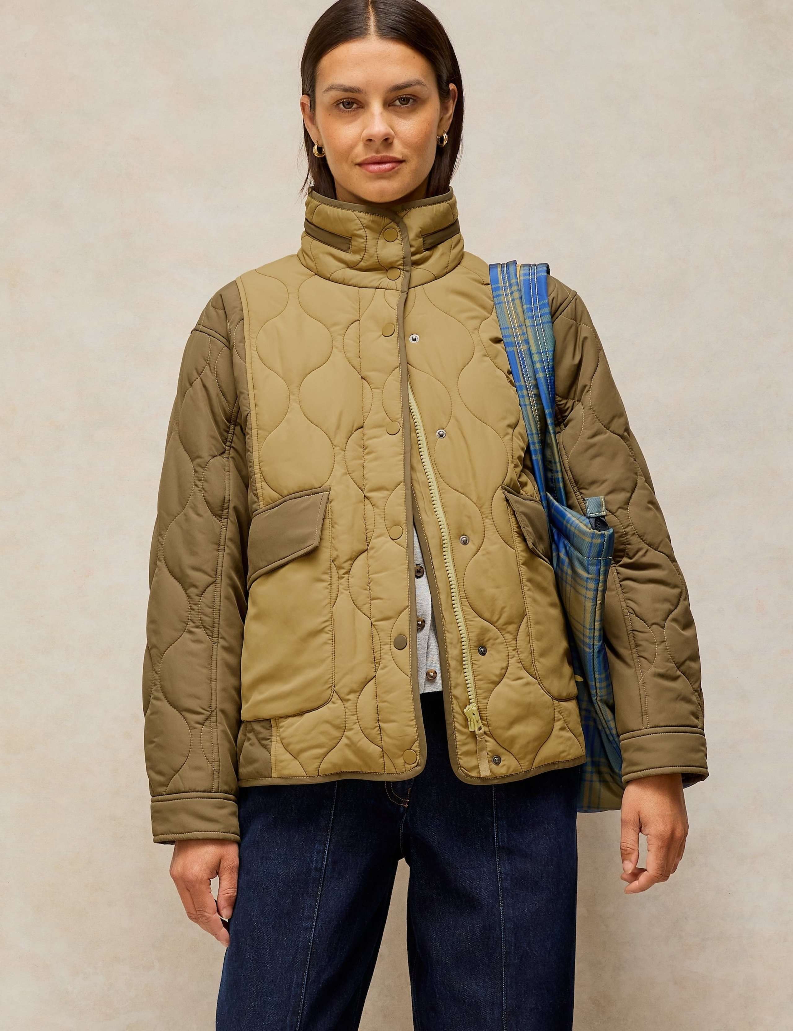 Textured Colour Block Quilted Puffer Jacket 1 of 7