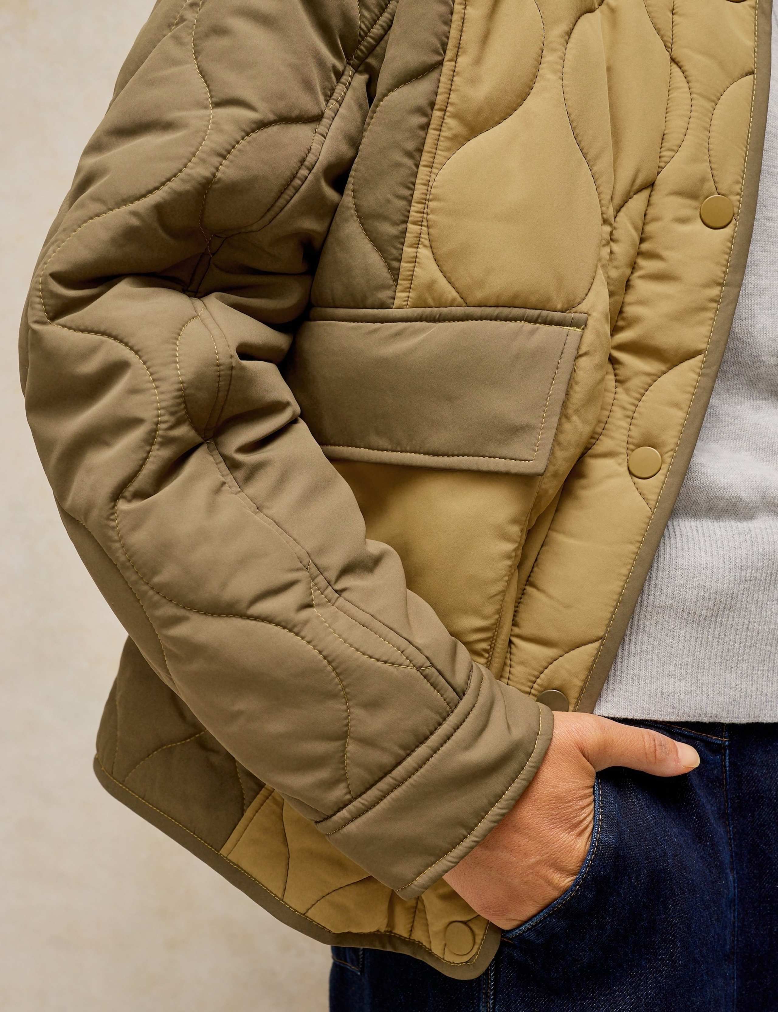 Textured Colour Block Quilted Puffer Jacket 6 of 7