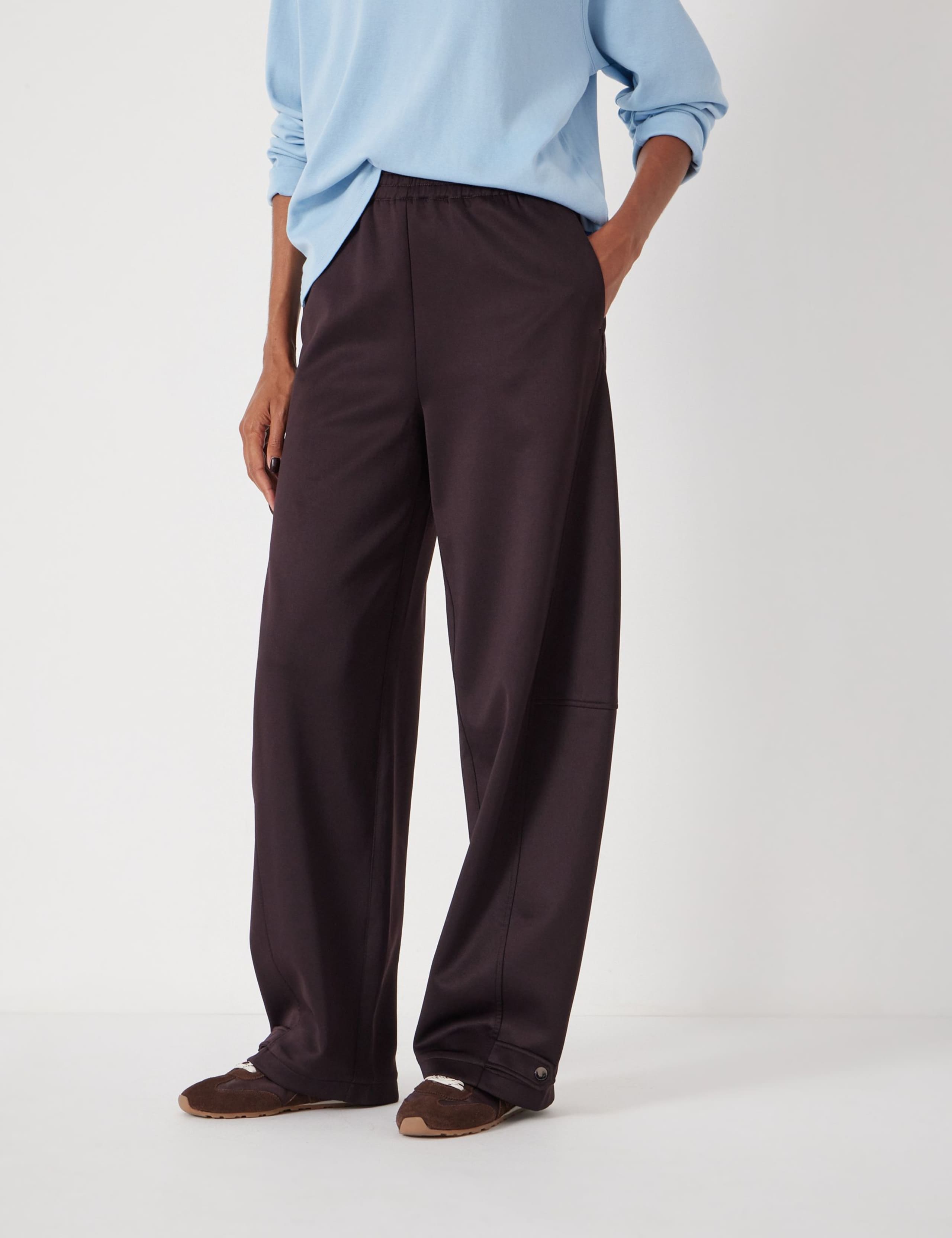 Cotton Blend Barrel Leg Joggers 3 of 7