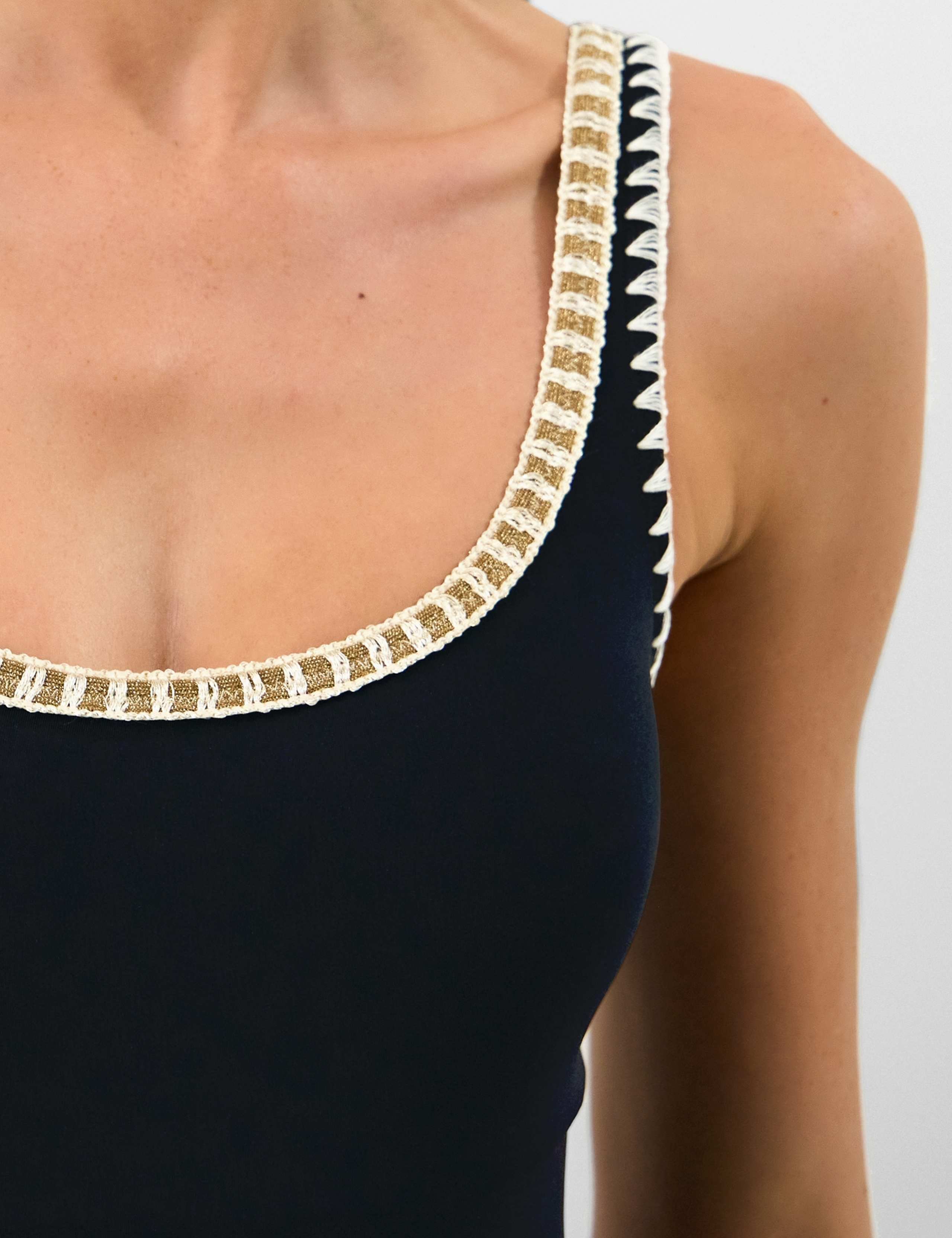 Glitter Trim Scoop Neck Swimsuit 4 of 5