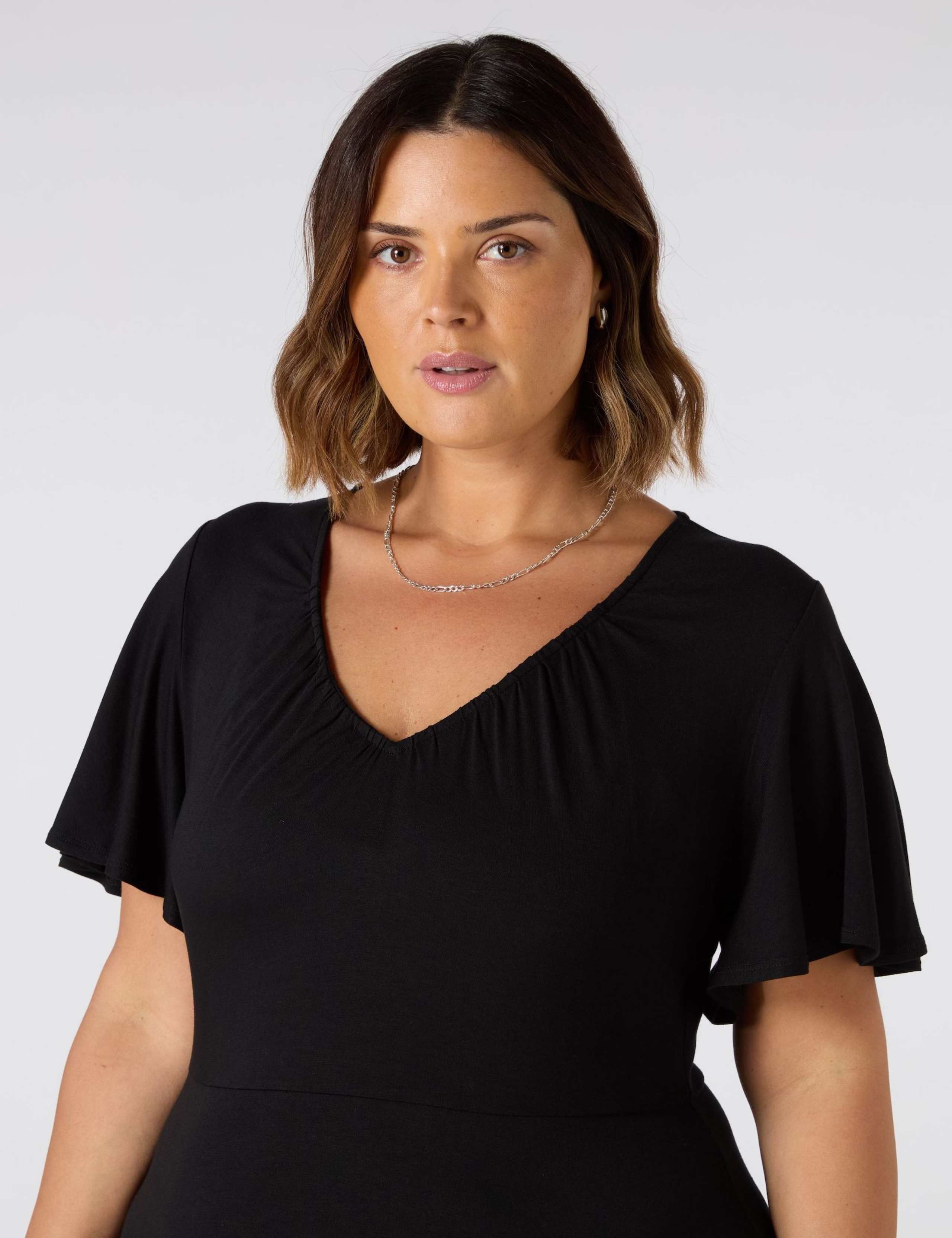 Jersey V-Neck Maxi Tea Dress 2 of 3