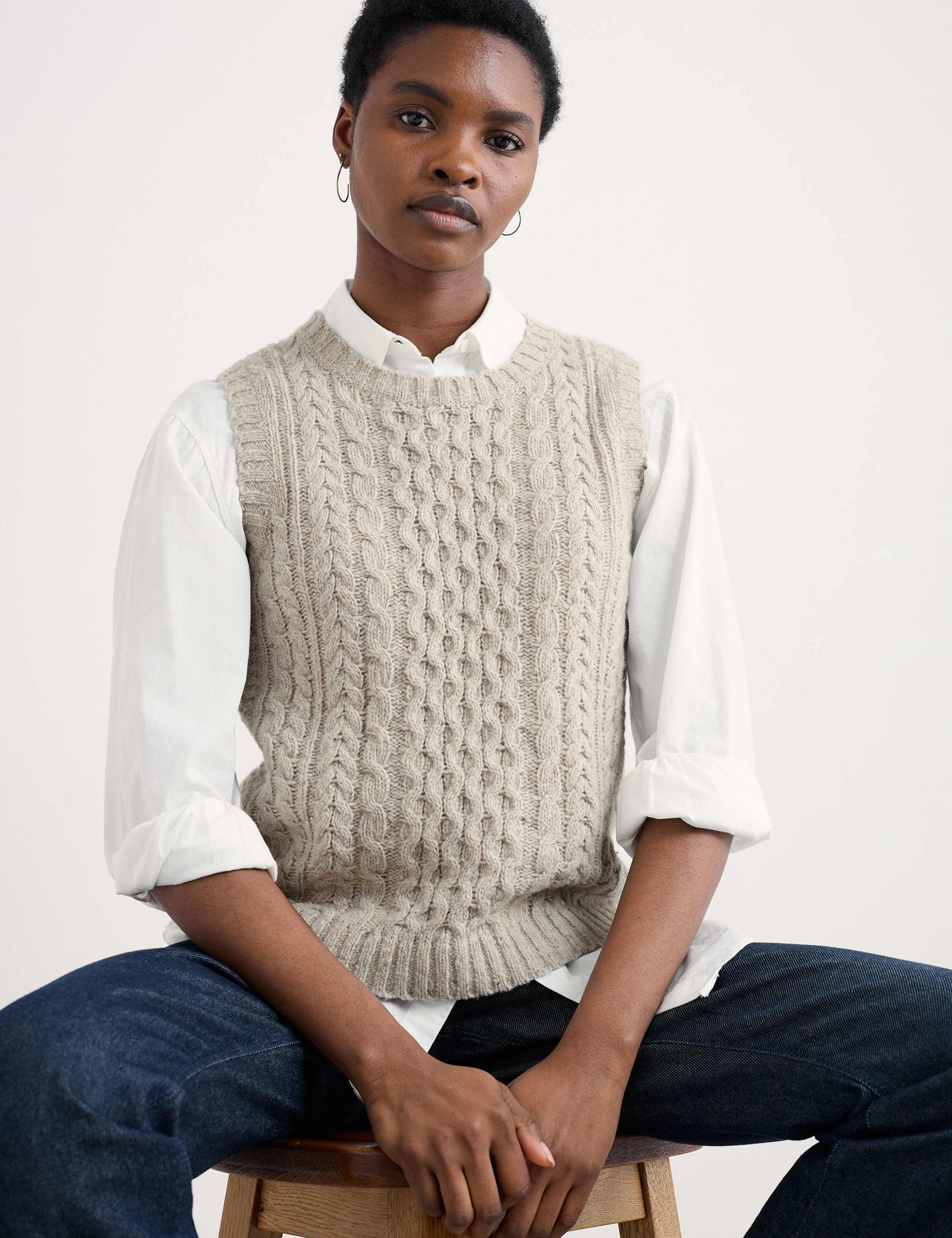 Merino Wool Rich Cable Knit Knitted Vest 1 of 5