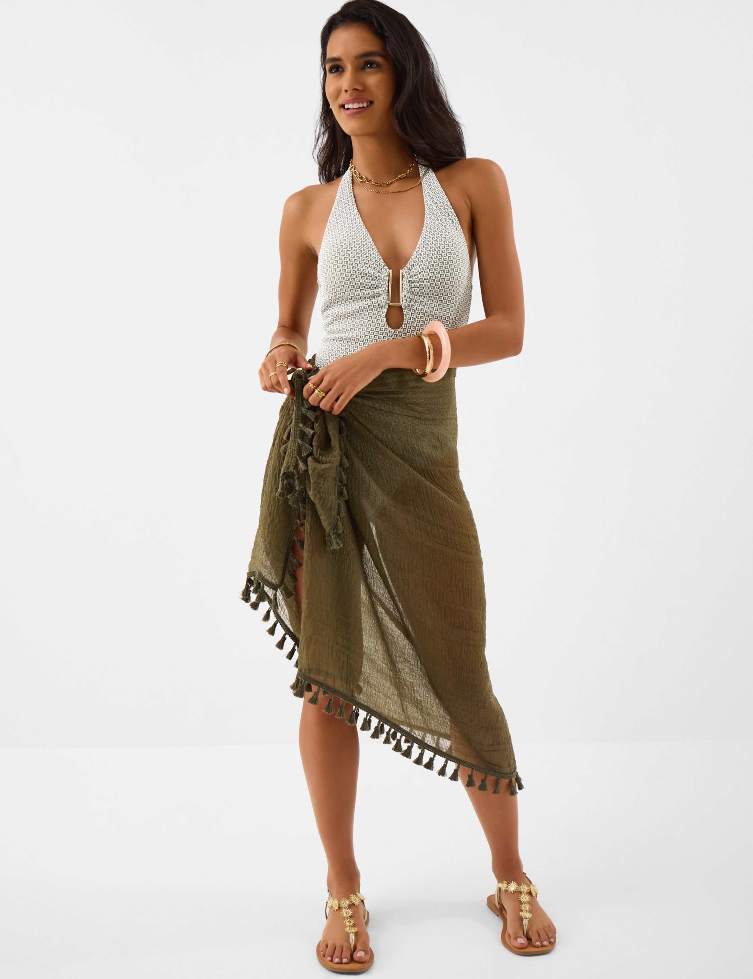 Woven Tassel Sarong 1 of 2
