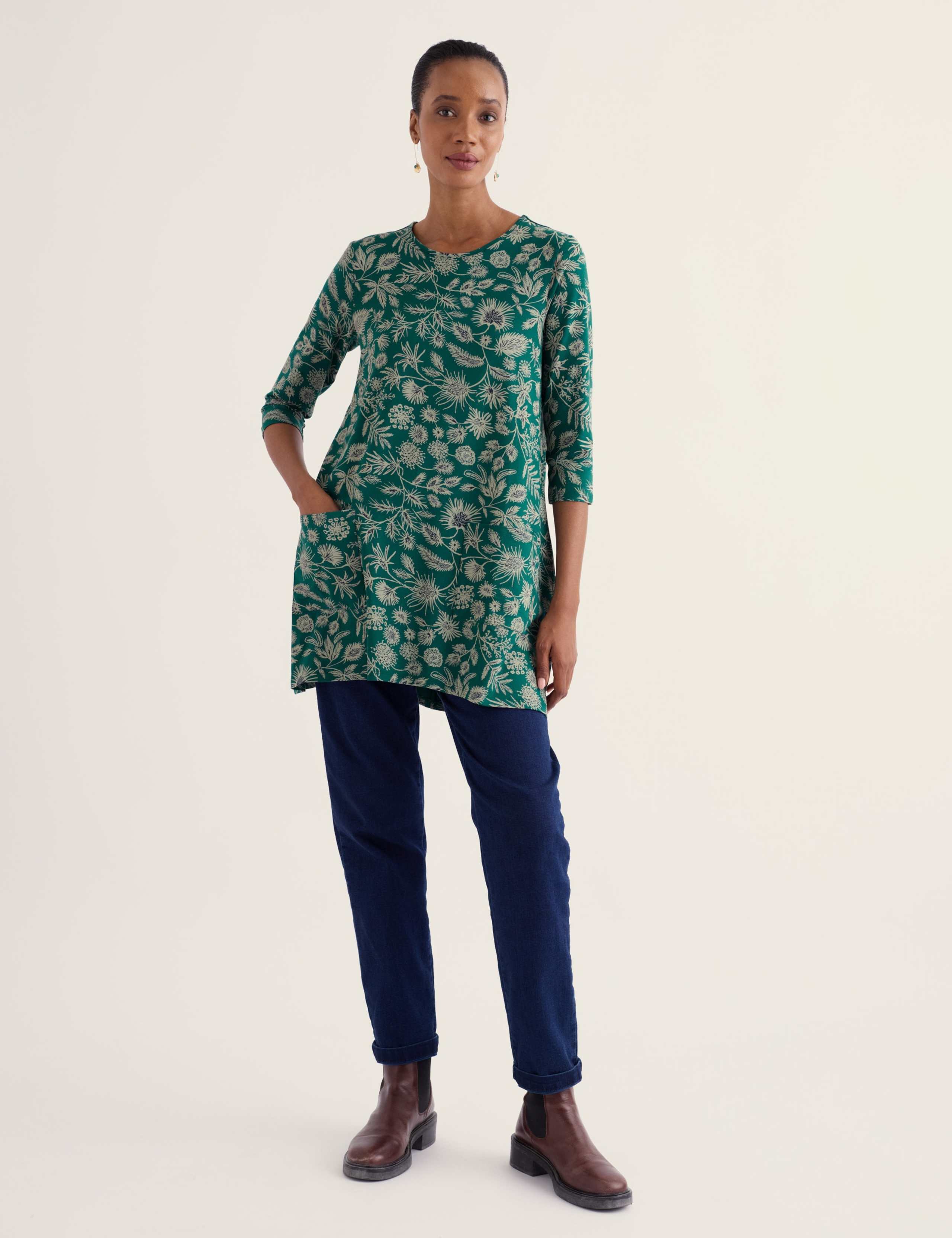 Printed Round Neck 3 Quarter Sleeve Relaxed Fit Tunic 1 of 4