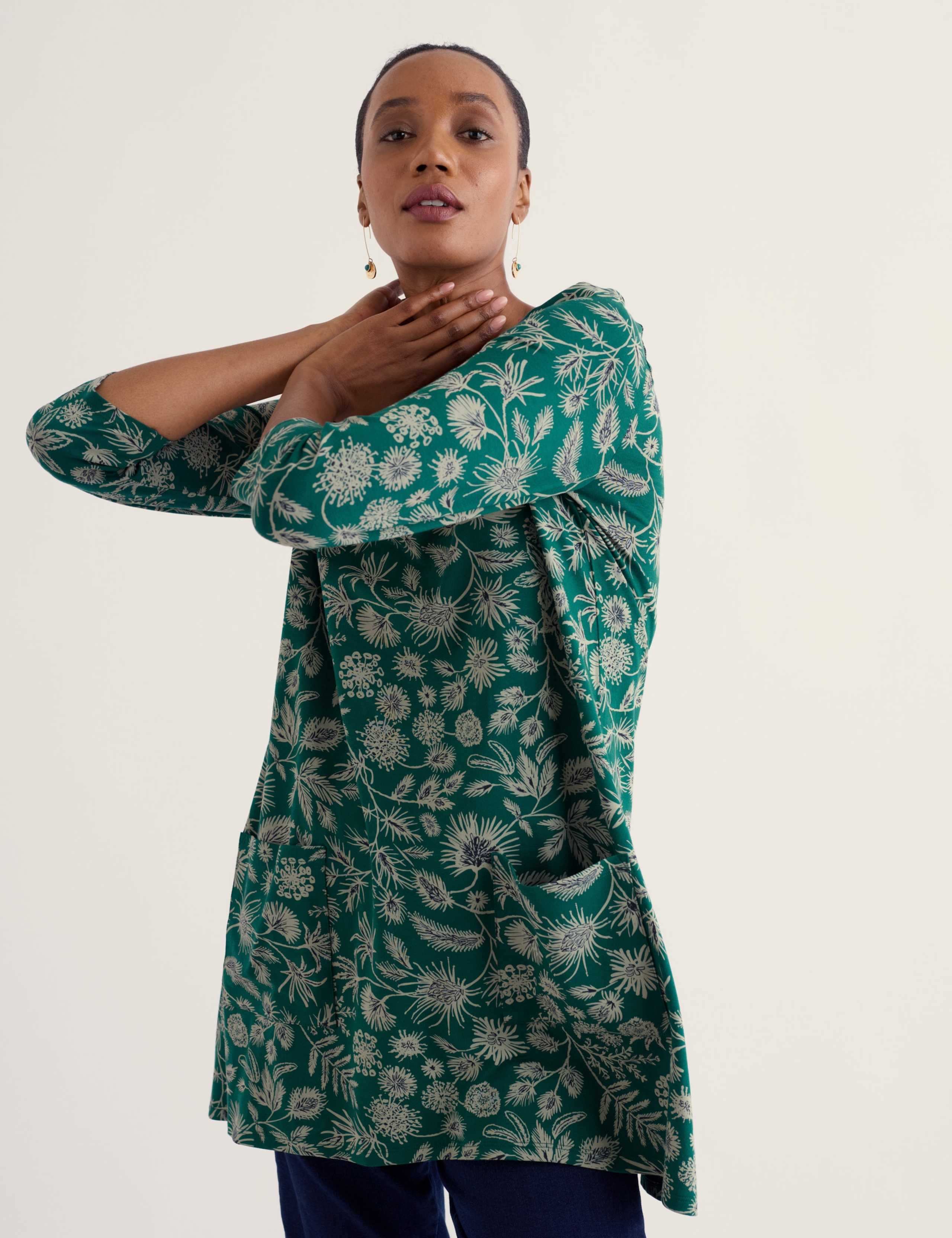 Printed Round Neck 3 Quarter Sleeve Relaxed Fit Tunic 3 of 4