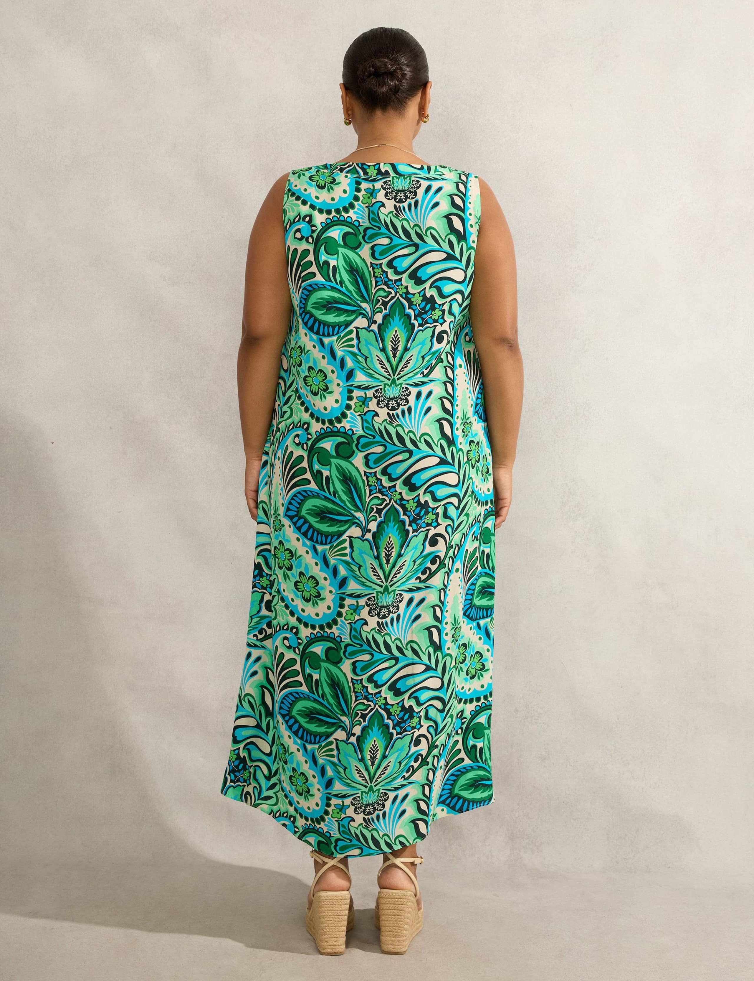 Paisley V-Neck Midaxi Tea Dress 6 of 6