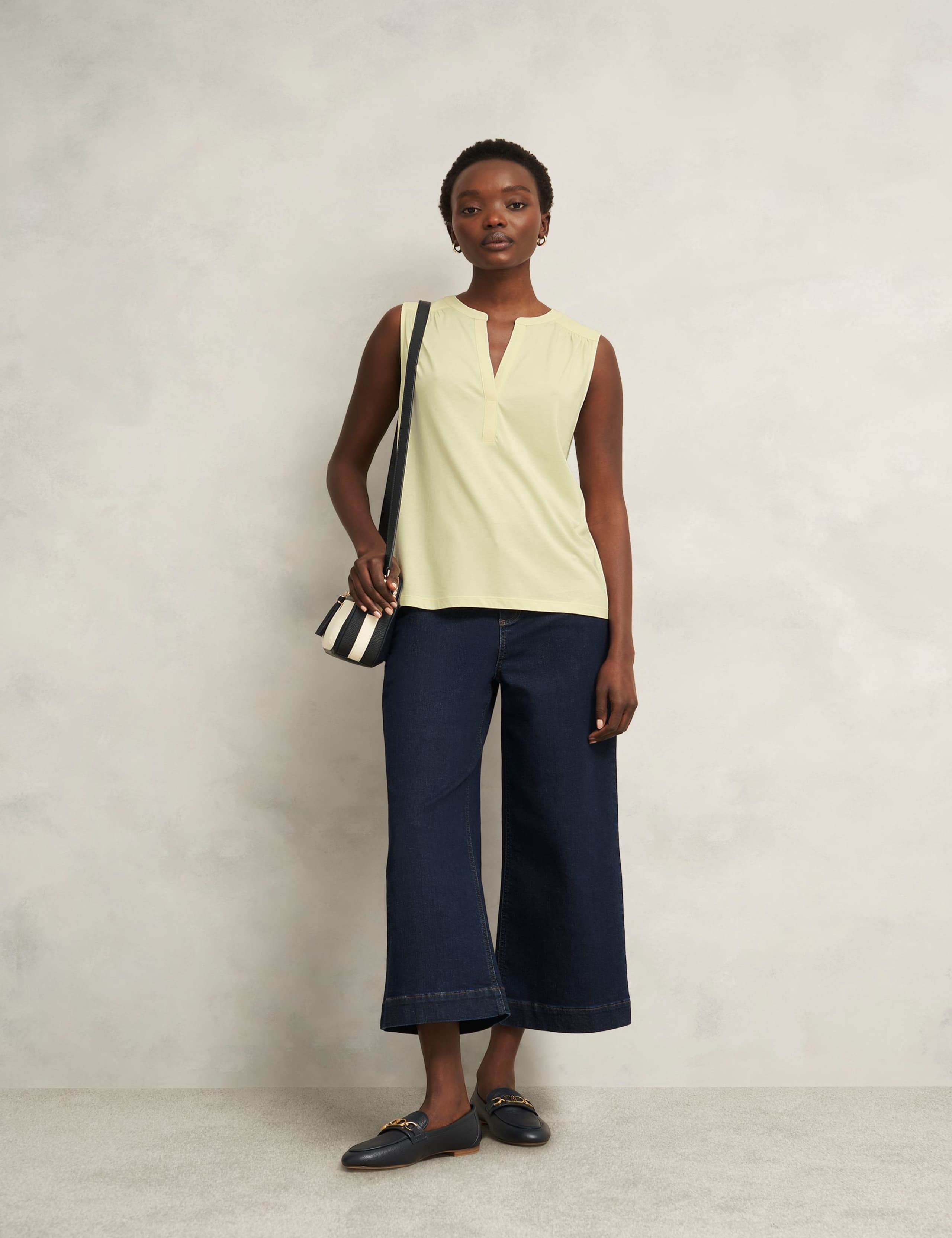 Cotton Blend Collarless Notch Neck Sleeveless Blouse 4 of 6
