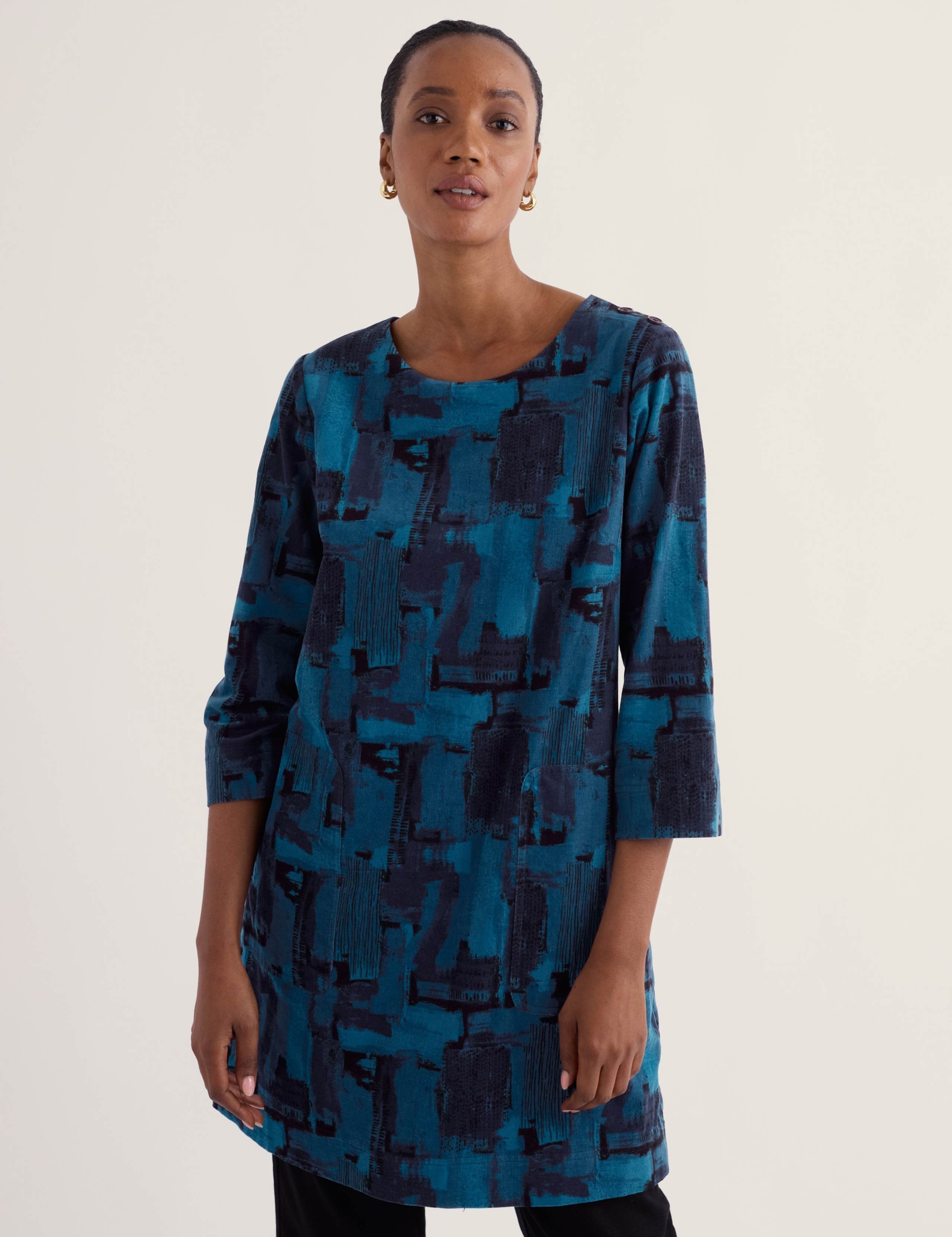 Printed Round Neck 3 Quarter Sleeve Relaxed Fit Tunic 4 of 5