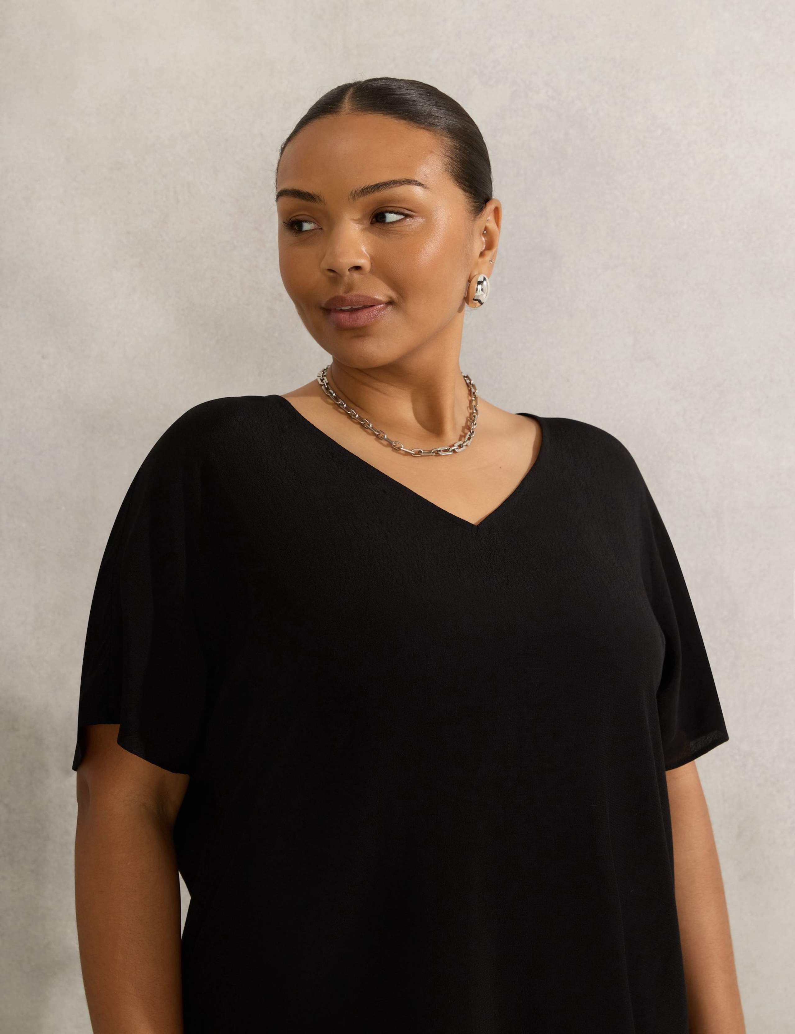 V-Neck Tunic 2 of 3