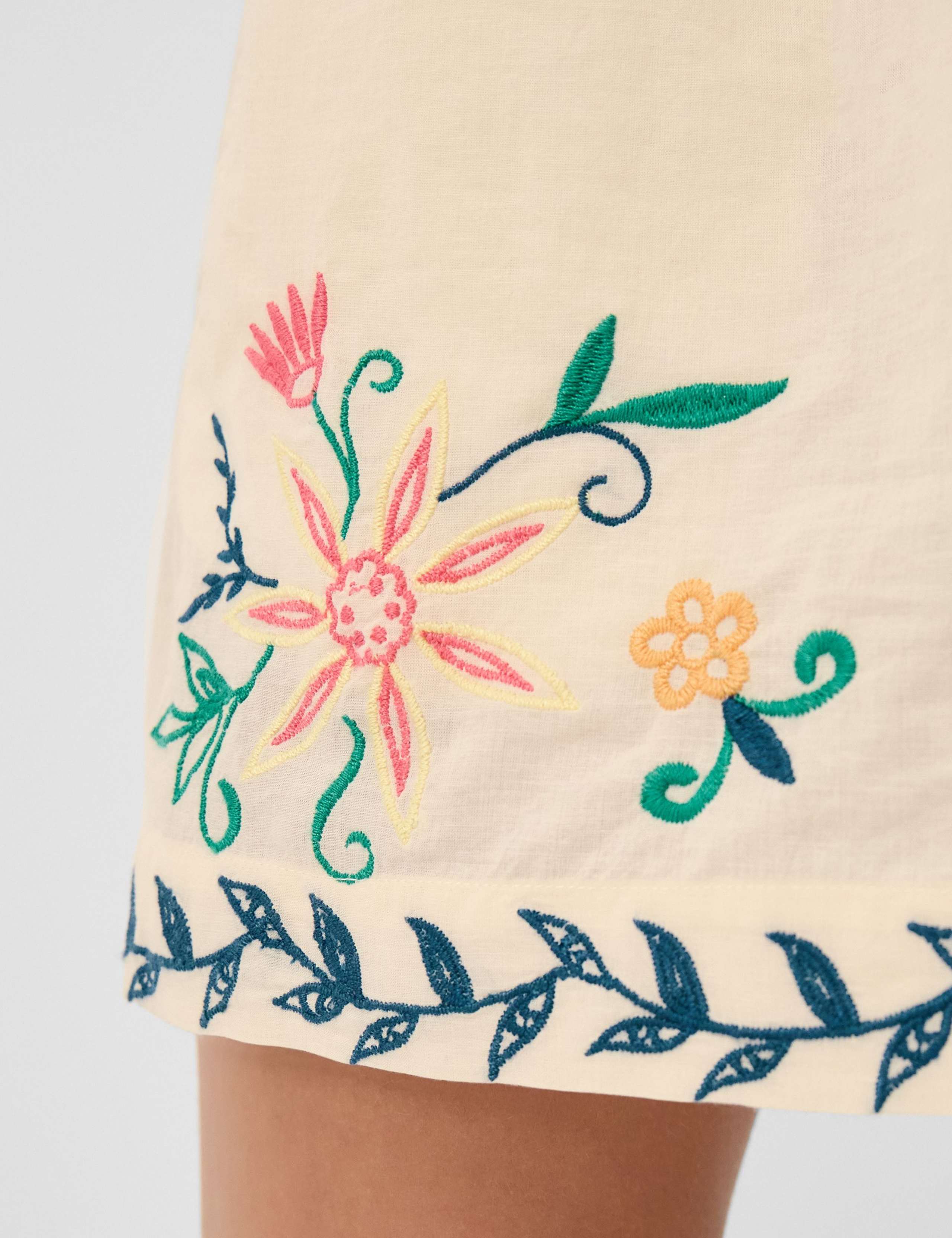 Pure Cotton Embroidered Drawstring Shorts 4 of 5
