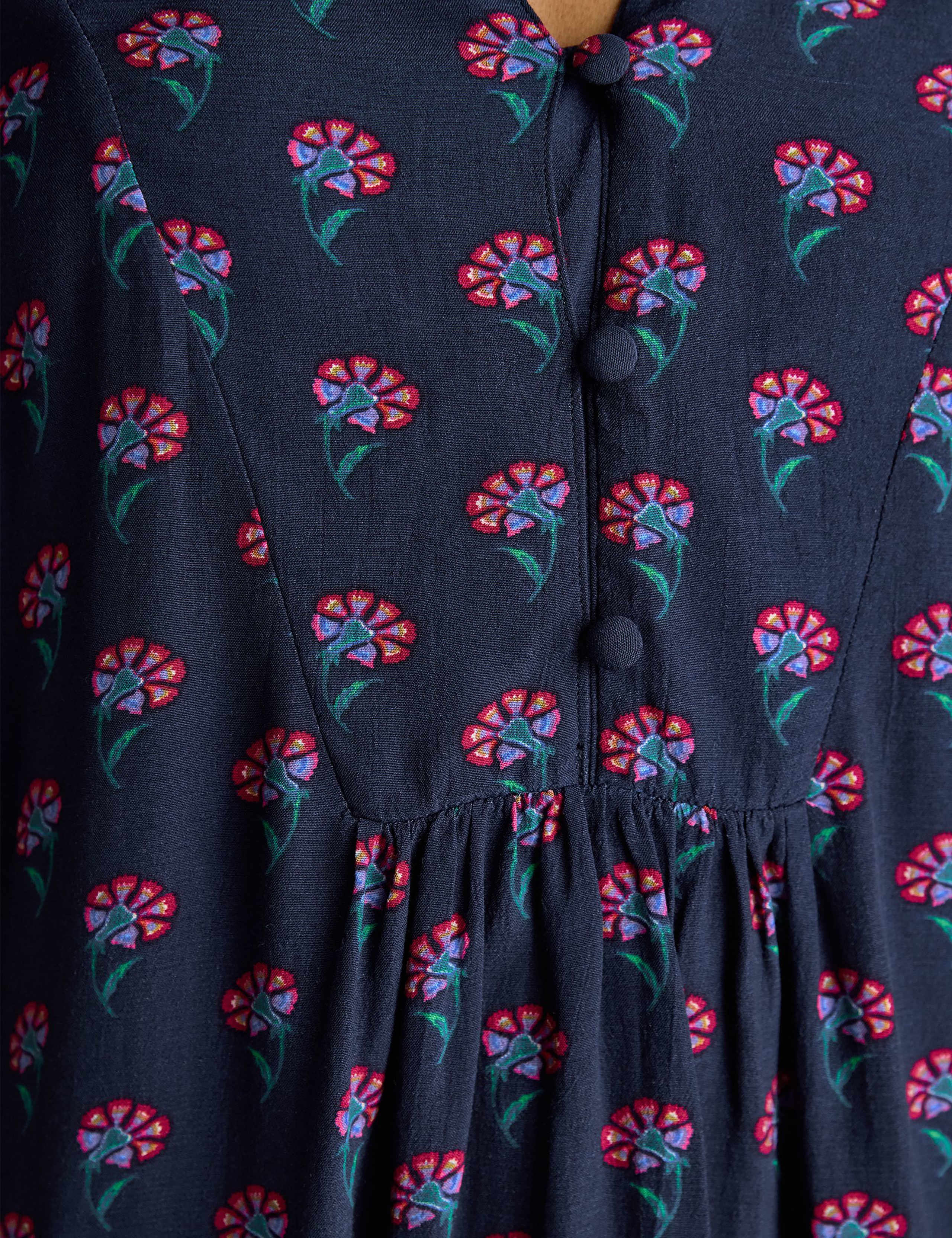 Floral V-Neck Blouse 8 of 8