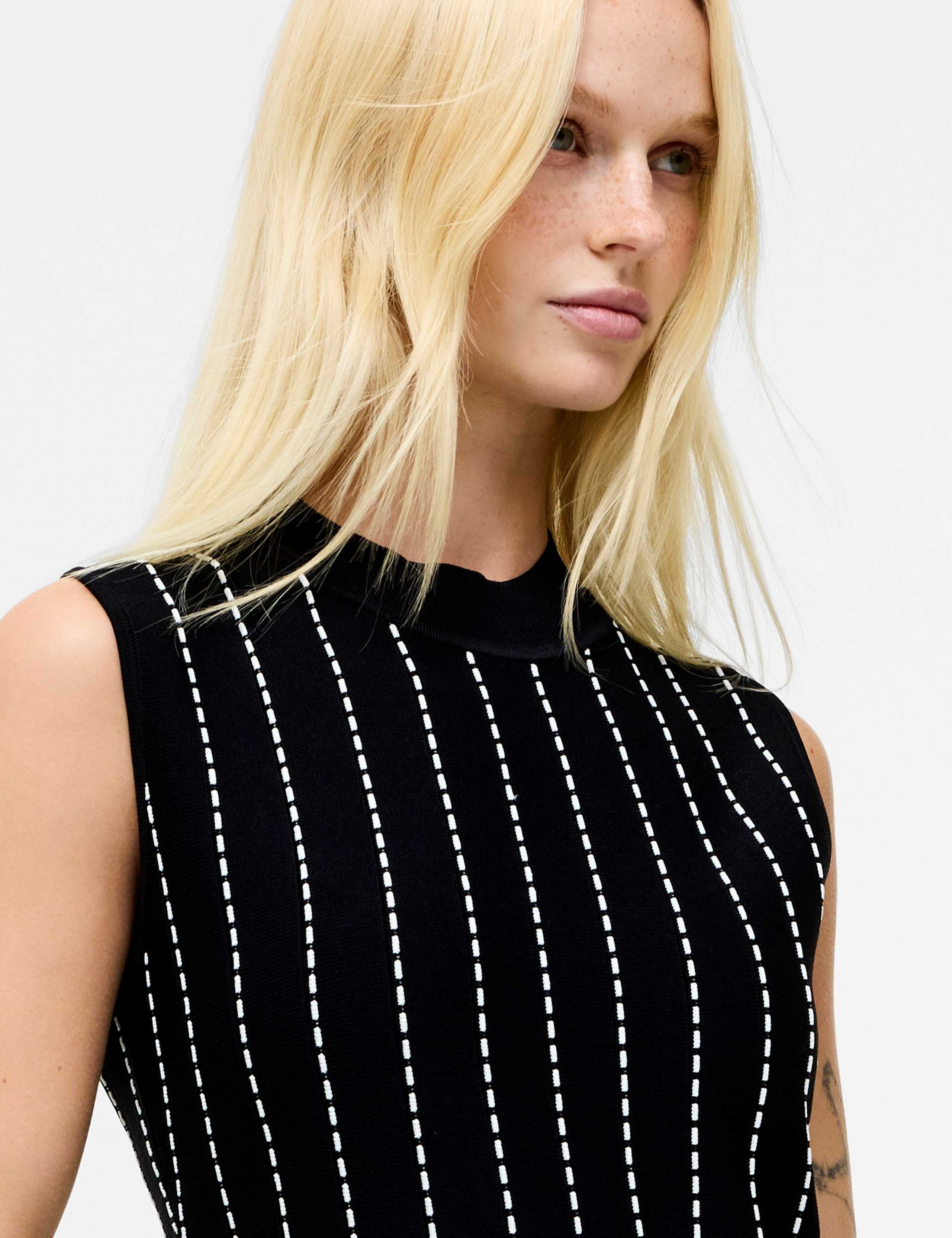 Pleated Round Neck Knee Length Tea Dress 3 of 3