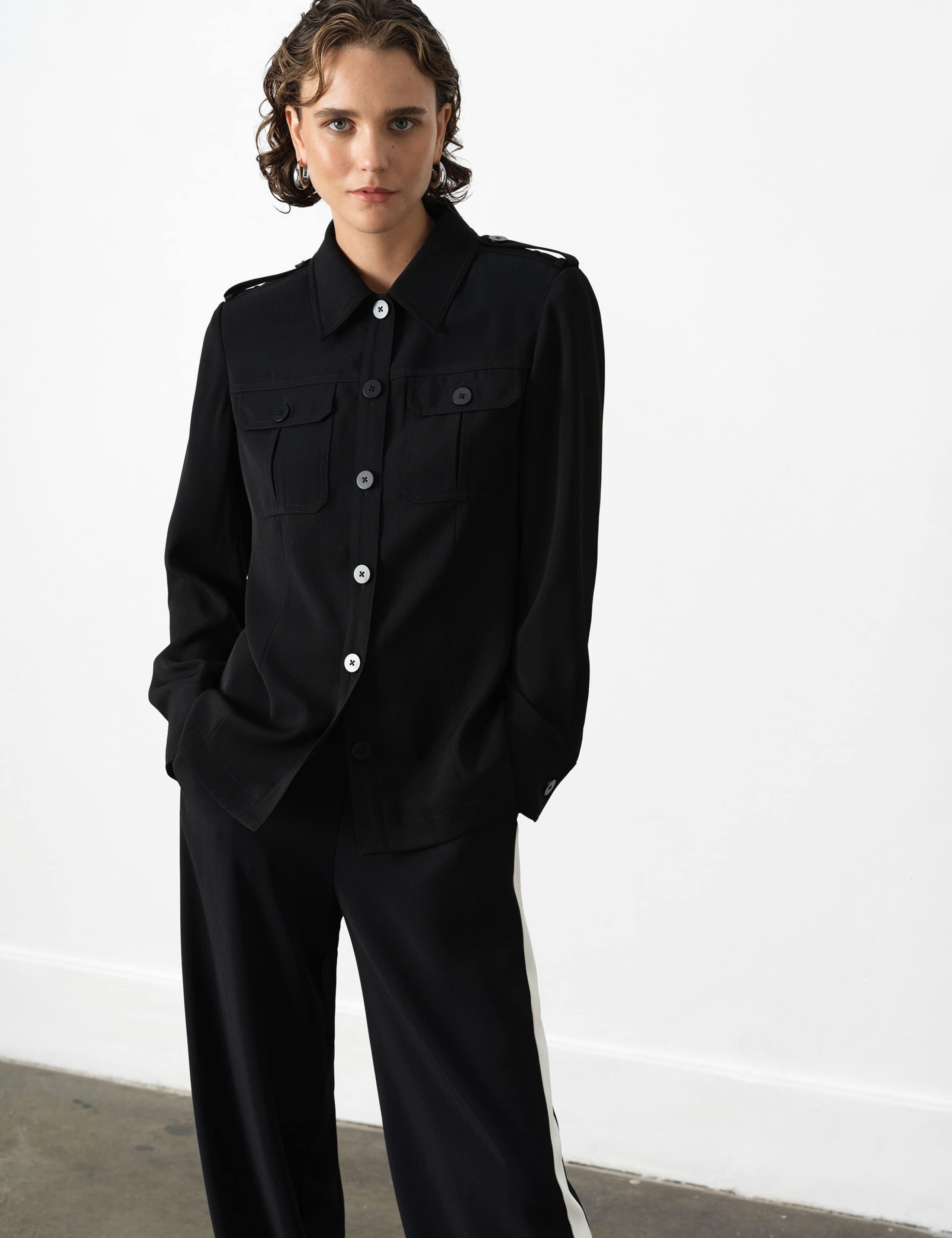 Collared Utility Tailored Jacket 3 of 3