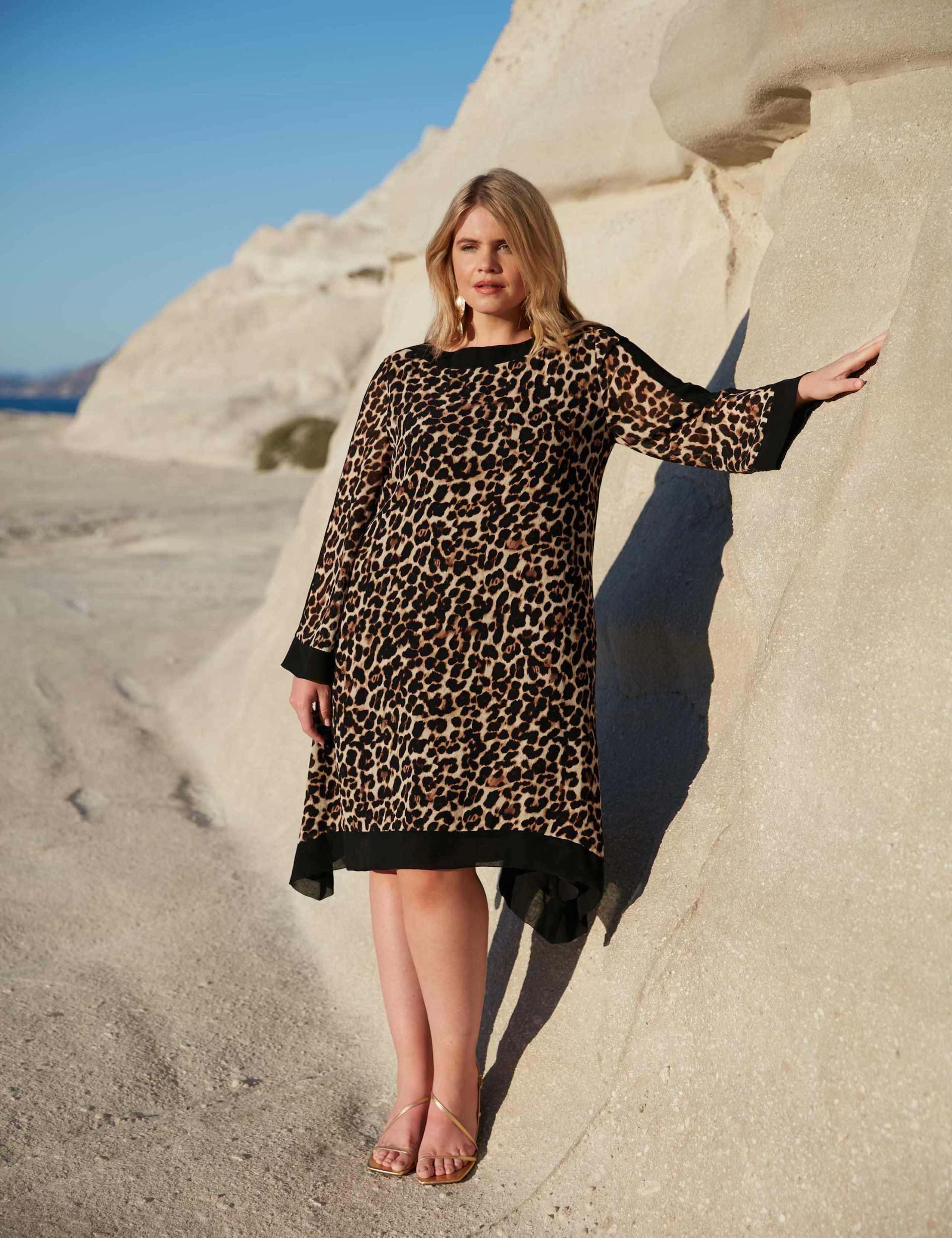Leopard Print Knee Length Kaftan Dress 2 of 7