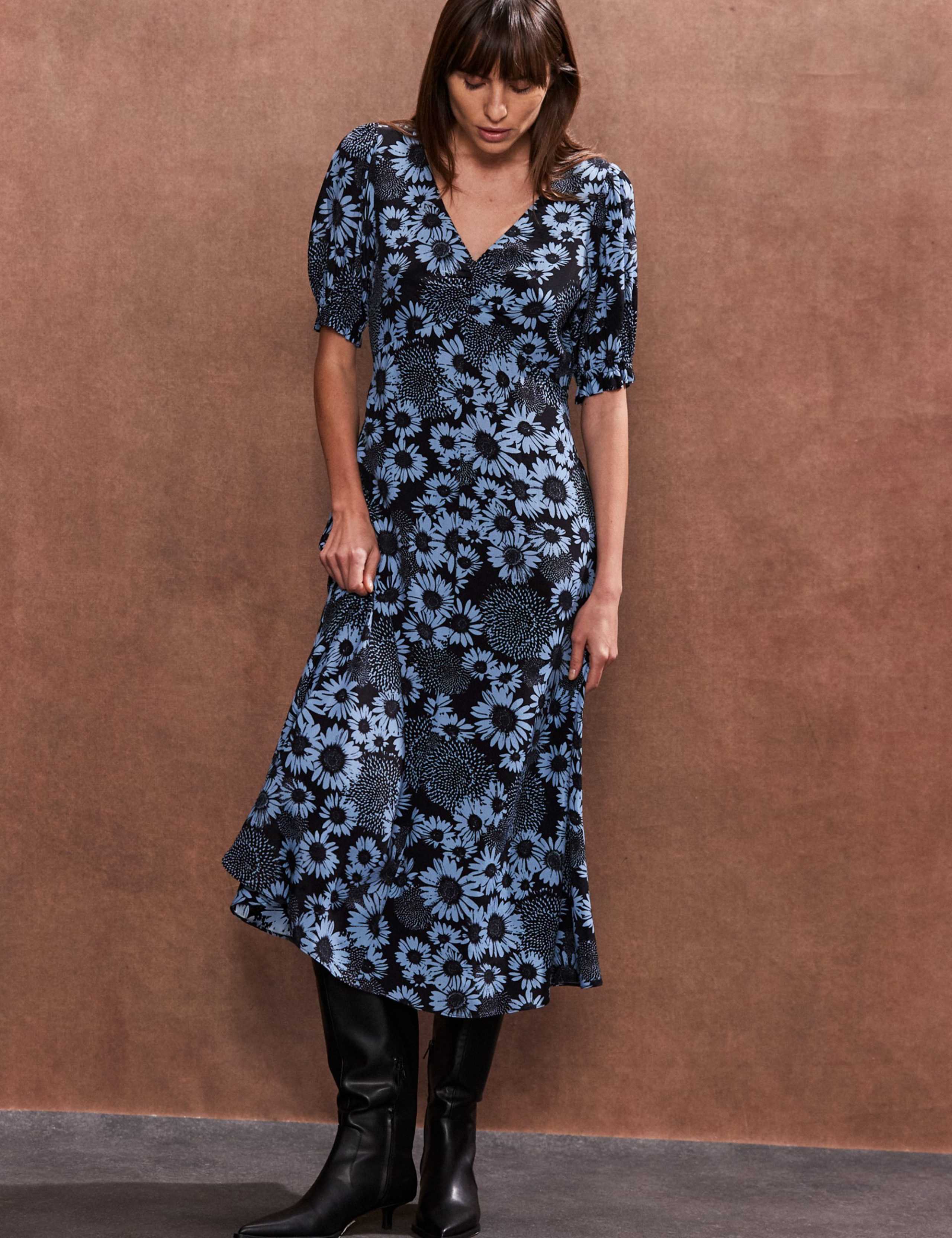 Floral V-Neck Ruched Midi Tea Dress 2 of 5