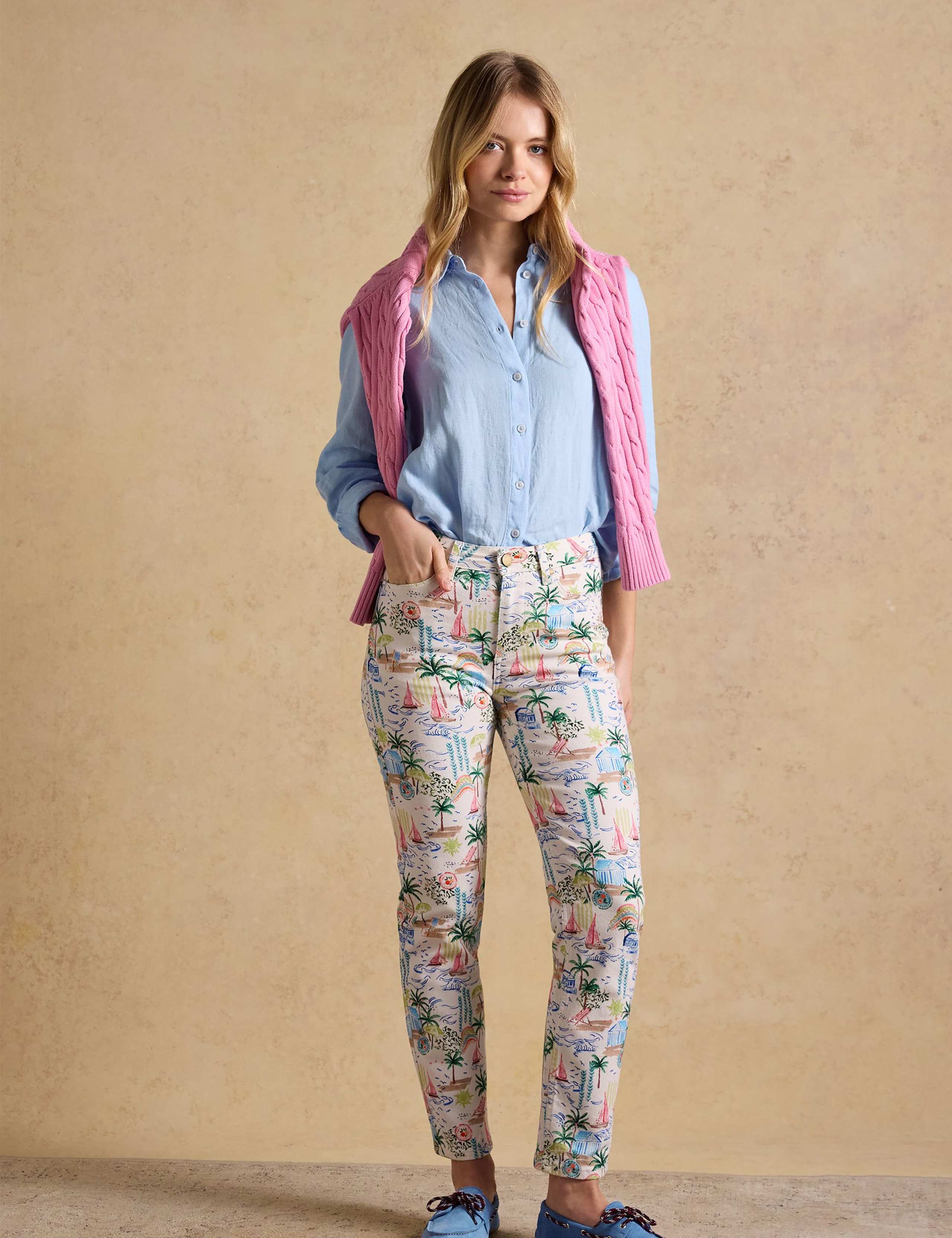 Toile Landscape Print Mid Rise Straight Jeans 4 of 7