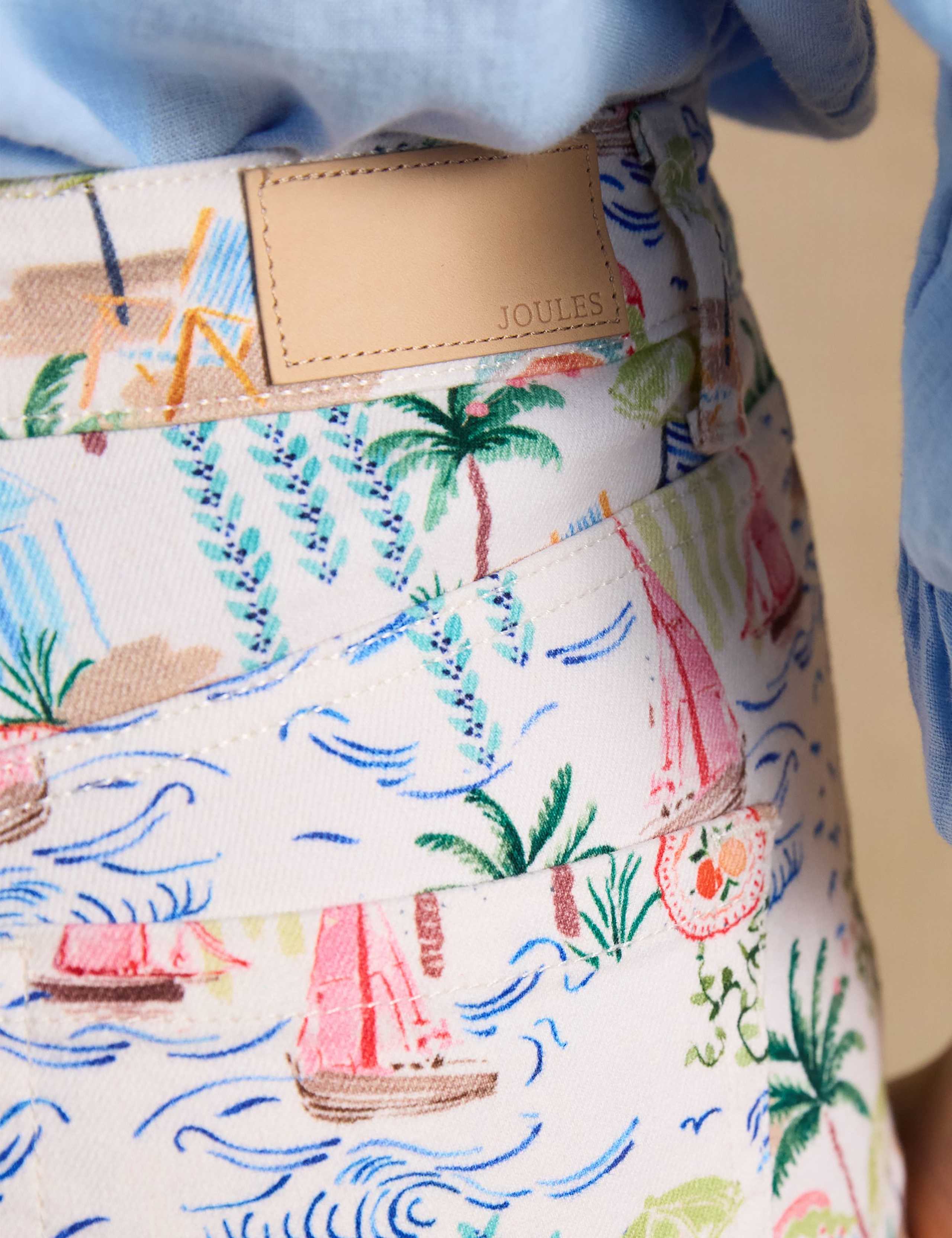 Toile Landscape Print Mid Rise Straight Jeans 5 of 7