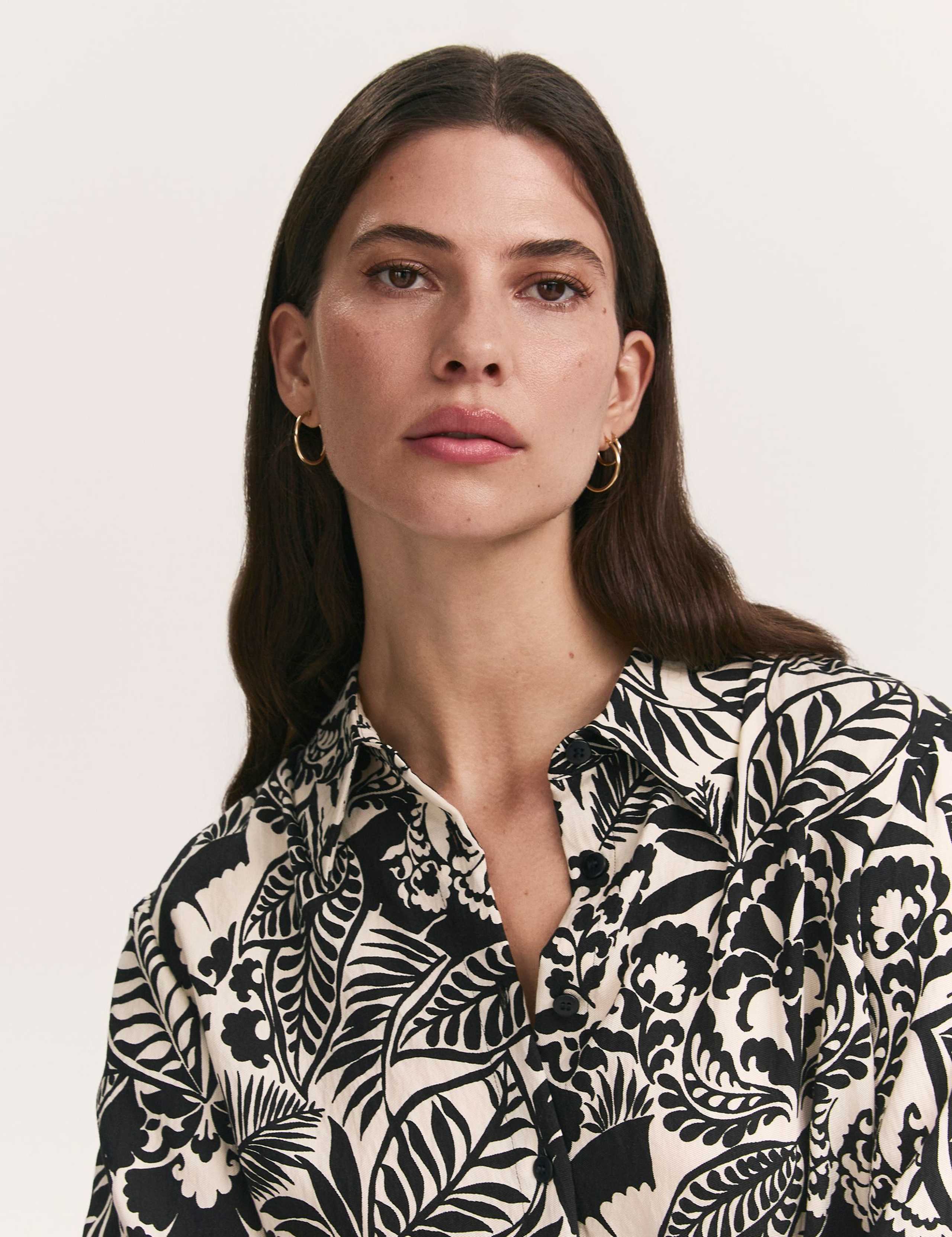 Floral Print Collared Shirt 2 of 4
