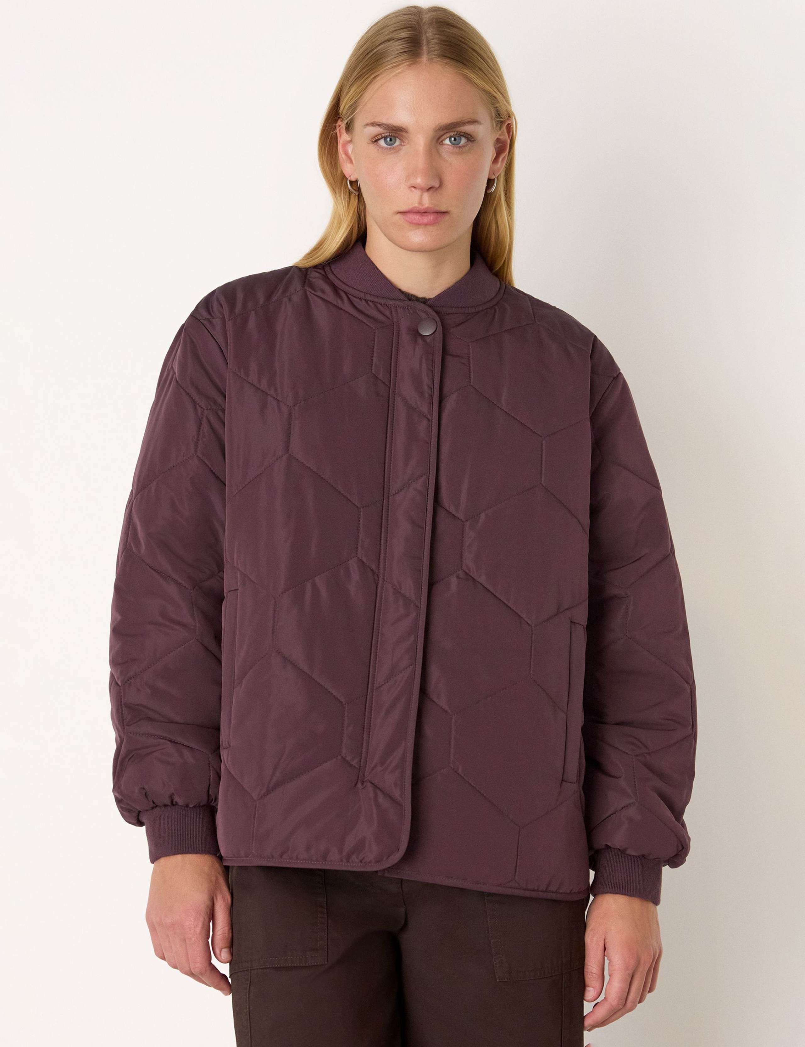 Quilted Relaxed Jacket 3 of 5