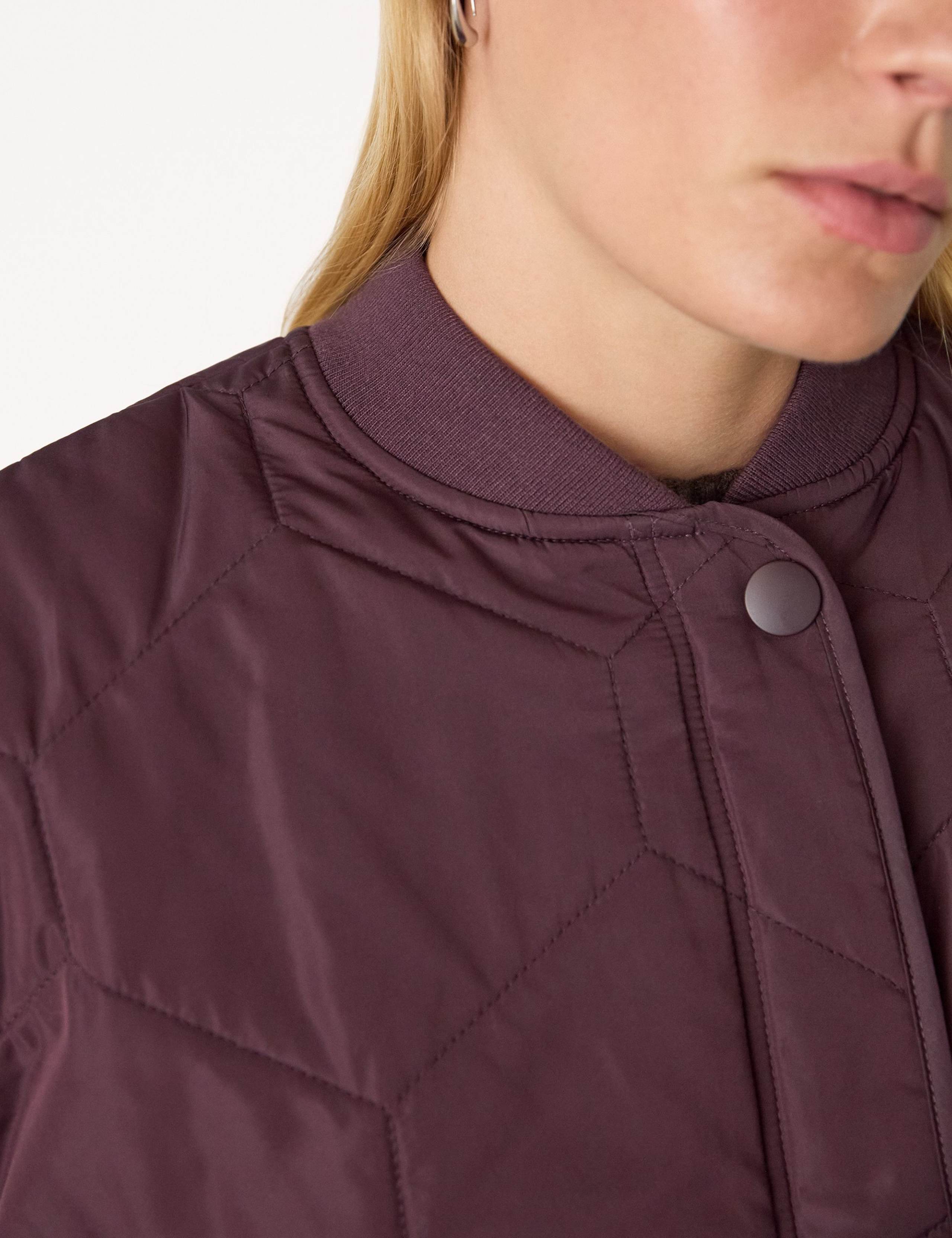 Quilted Relaxed Jacket 5 of 5