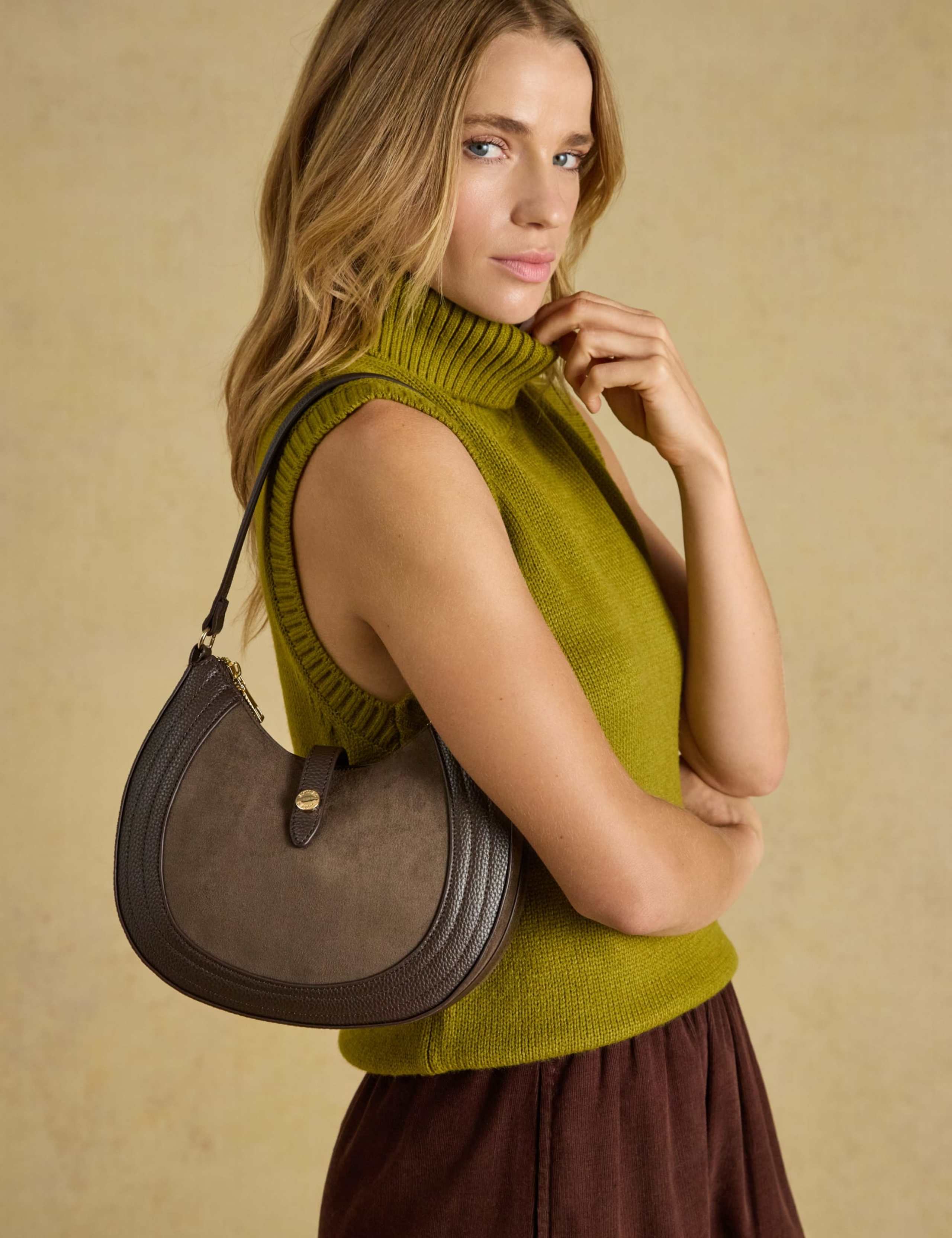 Faux Leather Saddle Cross Body Bag 5 of 8