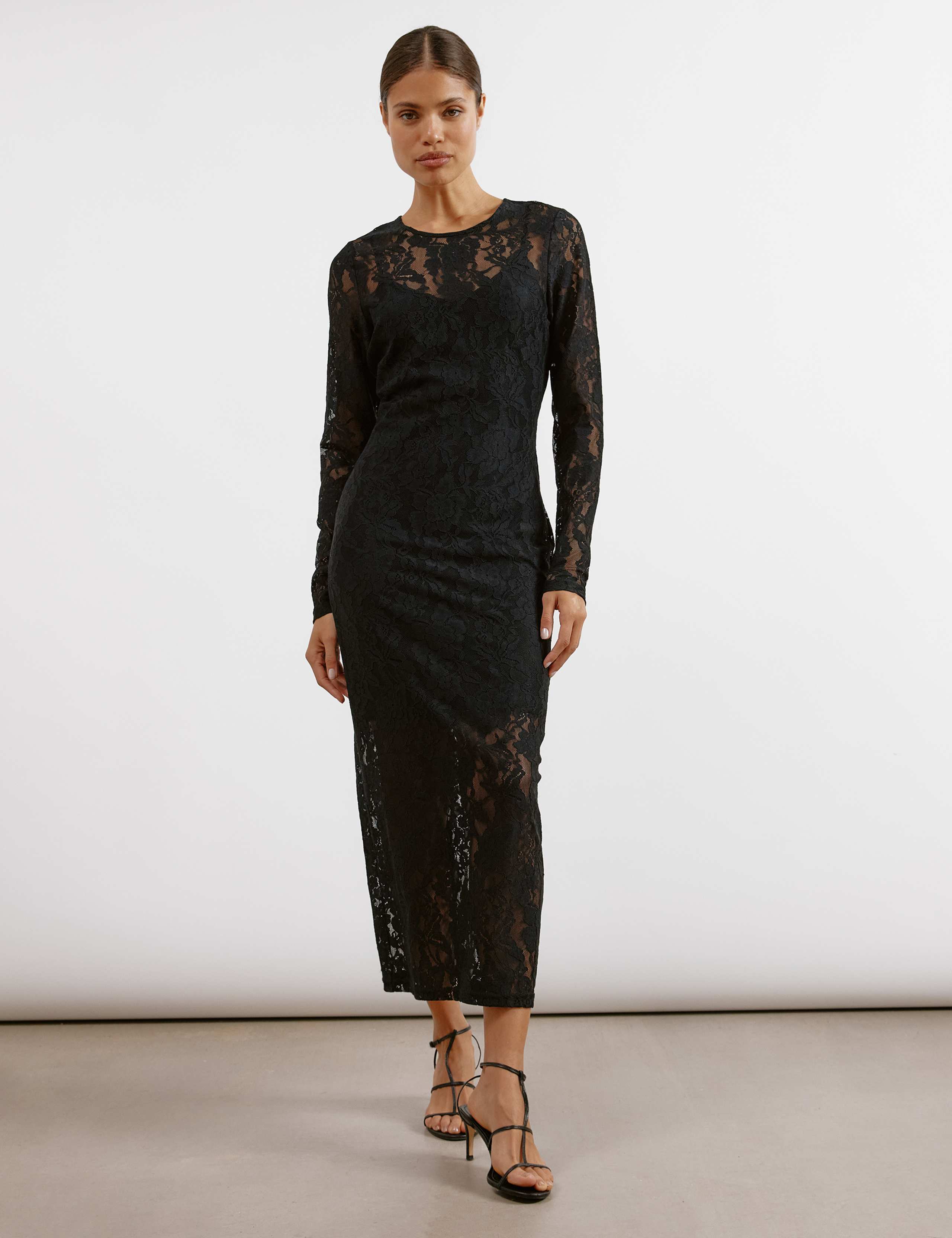 Lace Round Neck Midaxi Bodycon Dress 1 of 4