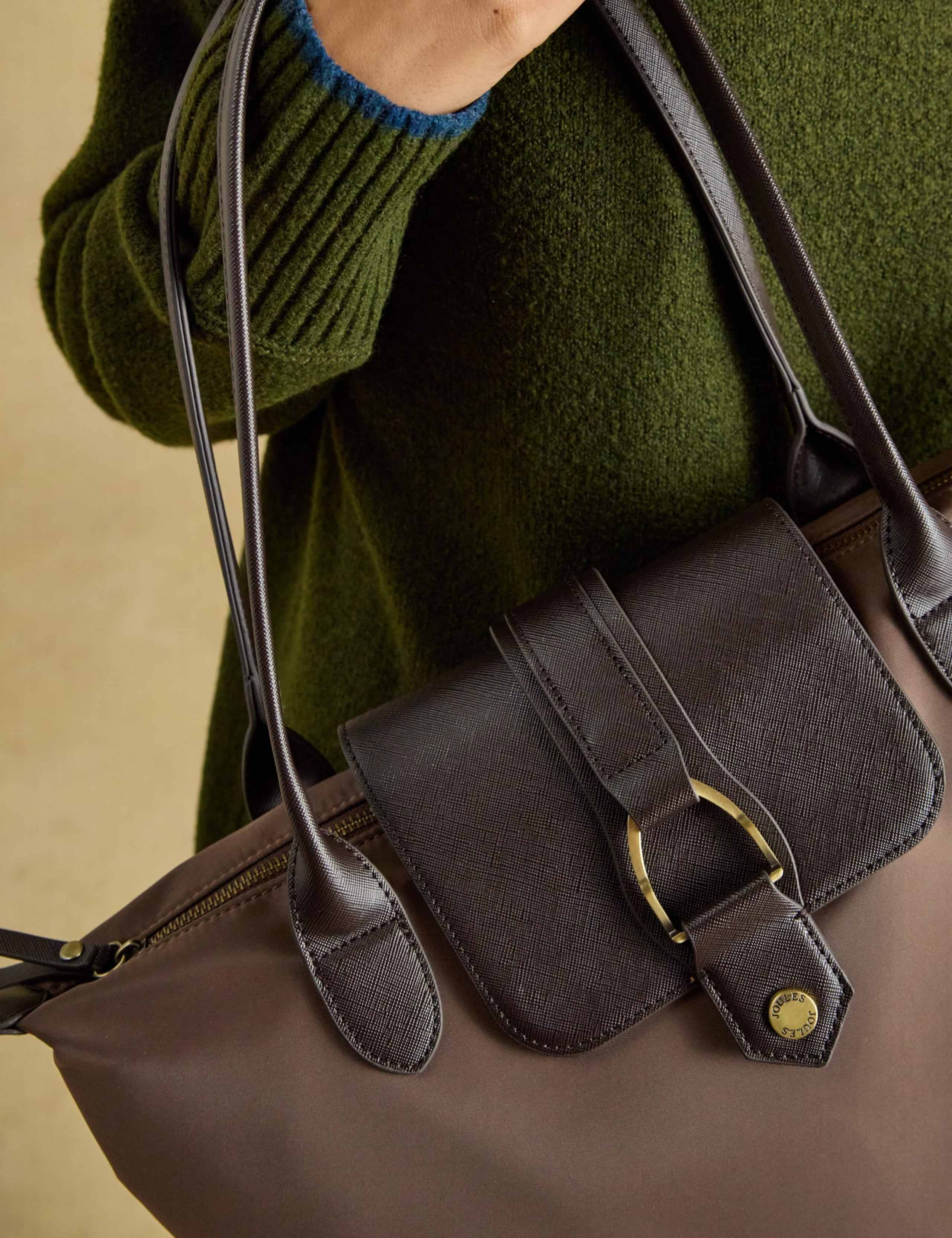 Zip Detail Tote Bag 8 of 8