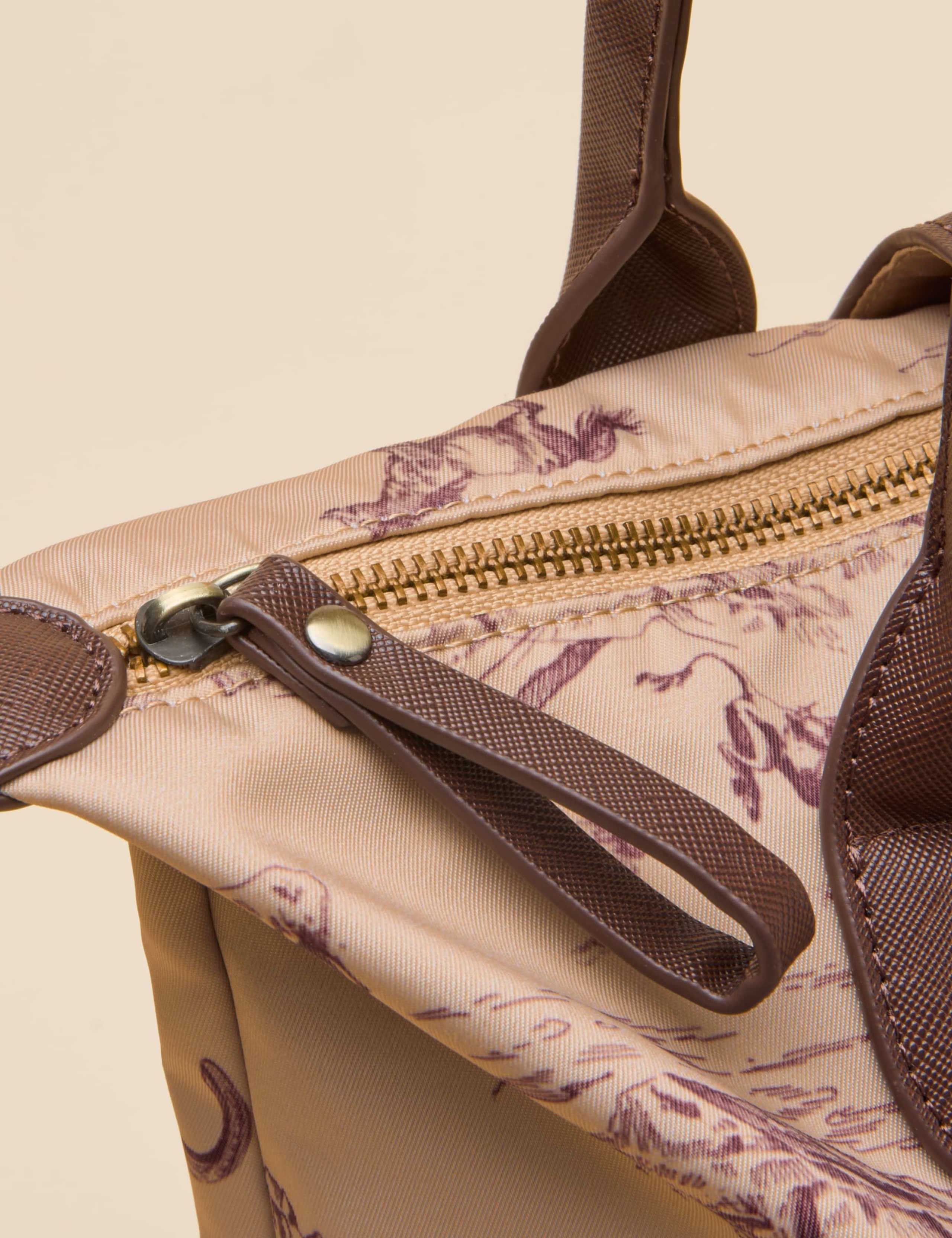 Zip Detail Tote Bag 6 of 9