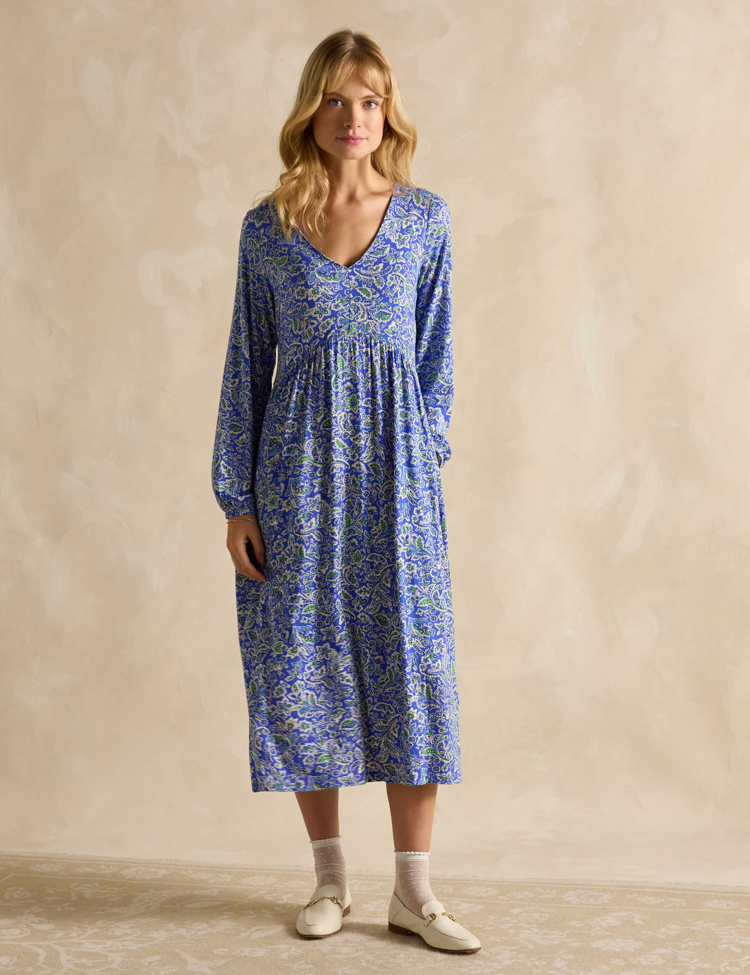Floral V-Neck Midi Waisted Dress 3 of 6