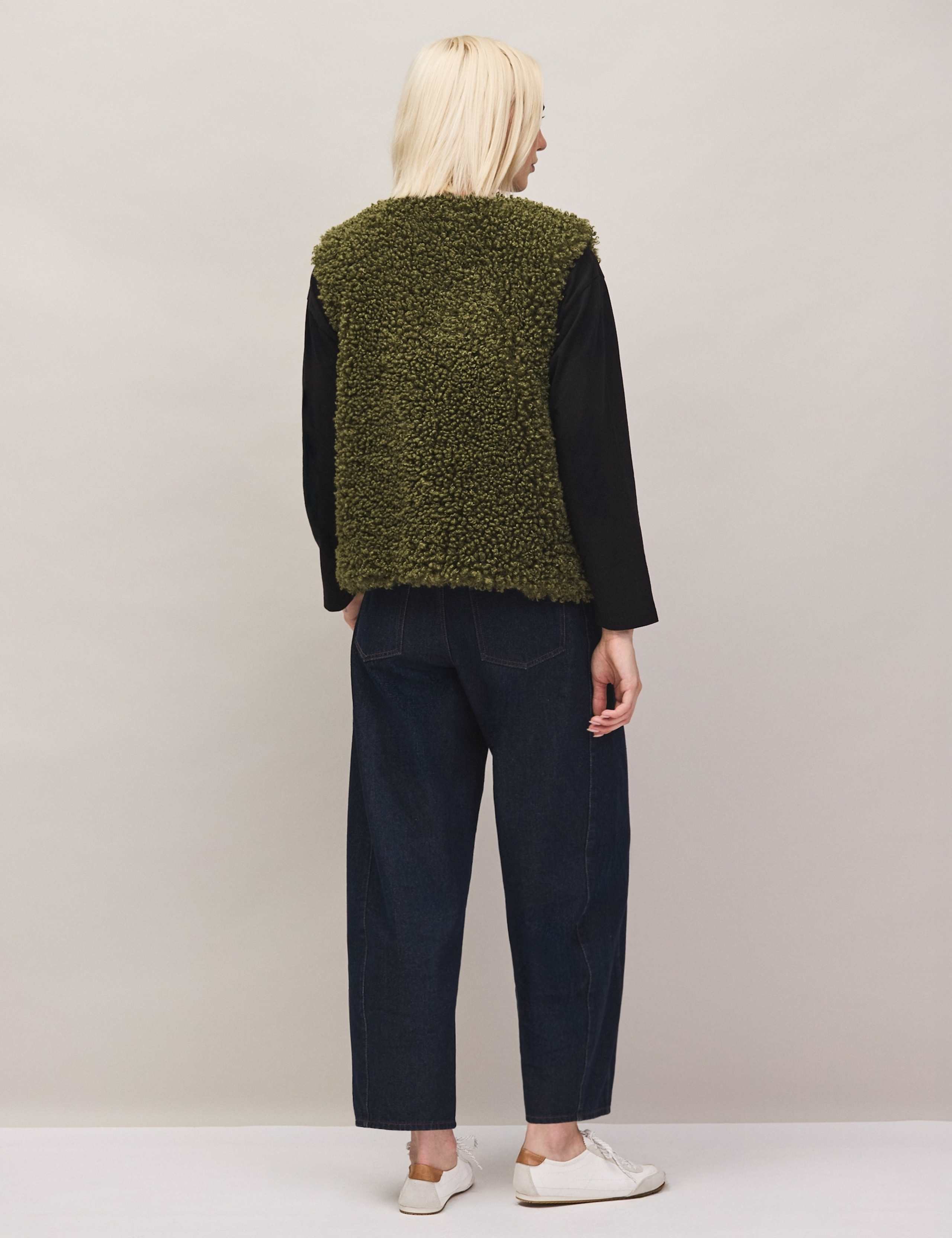 Faux Shearling Open Front Gilet 5 of 6