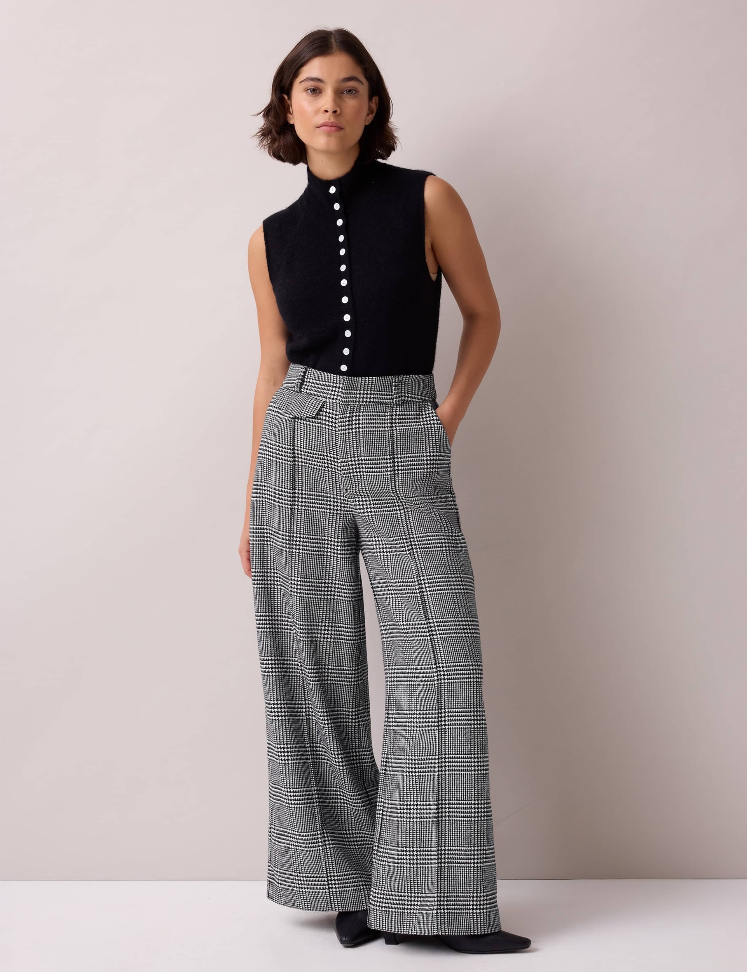 Checked Pintuck Wide Leg Trousers with Wool 3 of 7