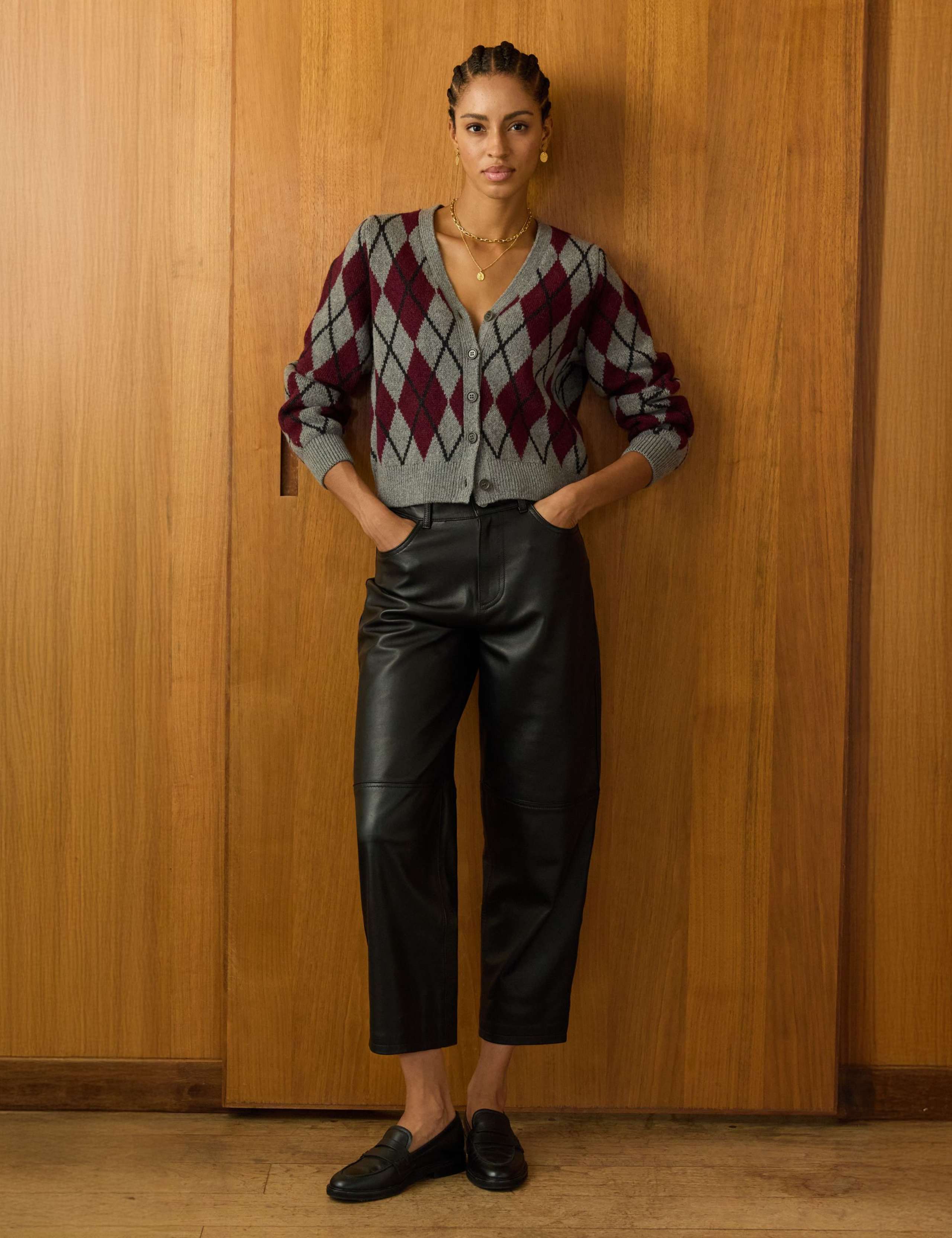 Wool Rich V-Neck Argyle Cardigan 4 of 6