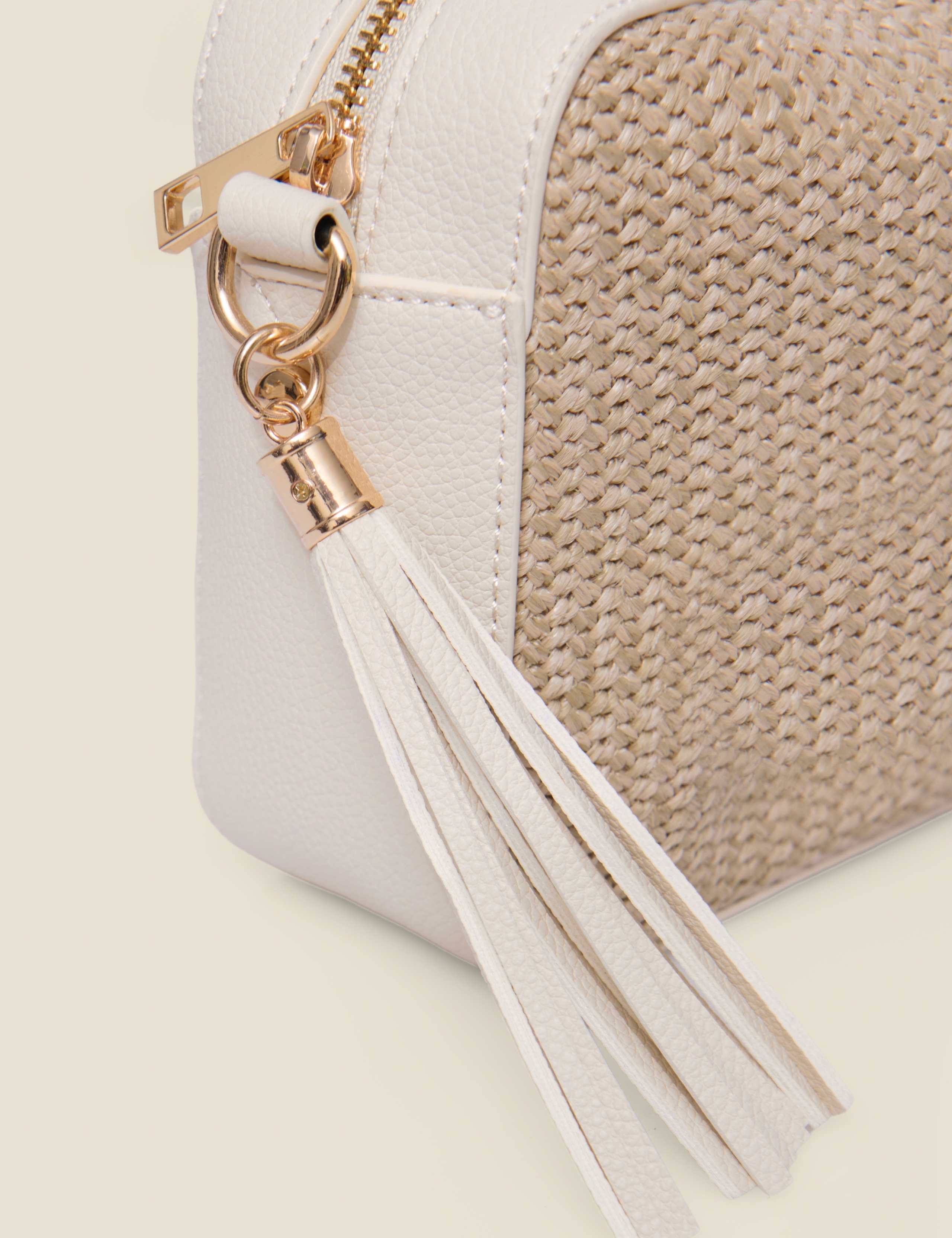 Raffia Cross Body Bag 2 of 4