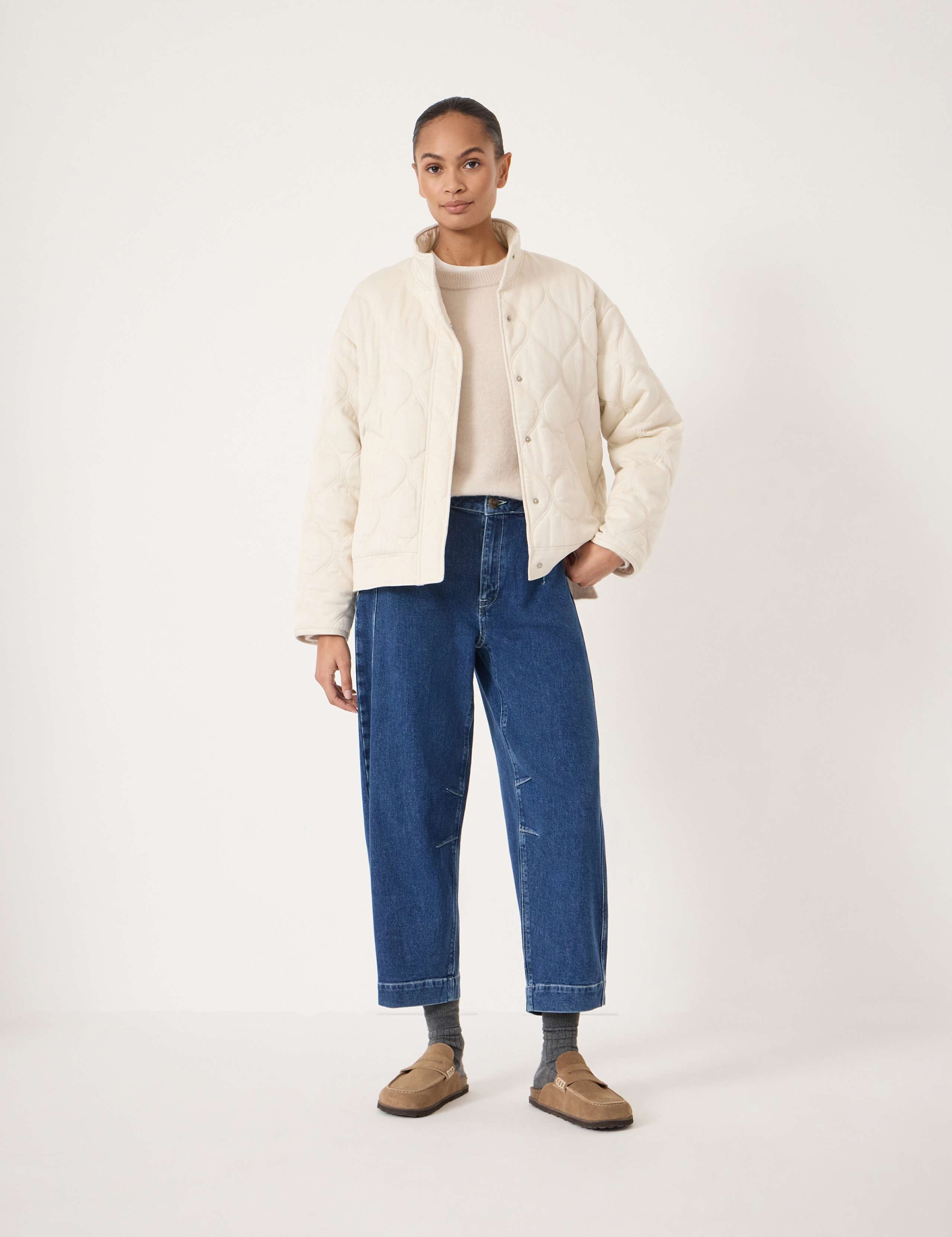 Seam Detail Barrel Leg Jeans 3 of 6