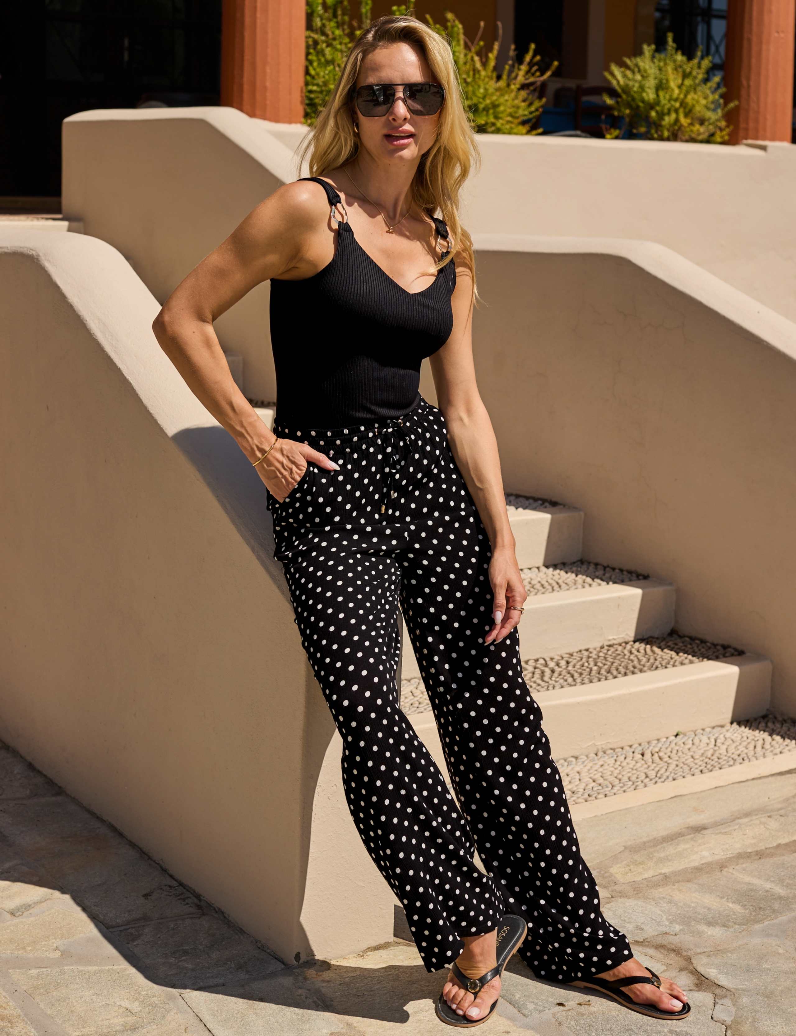 Textured V-Neck Hardware Detail Vest Top 6 of 6