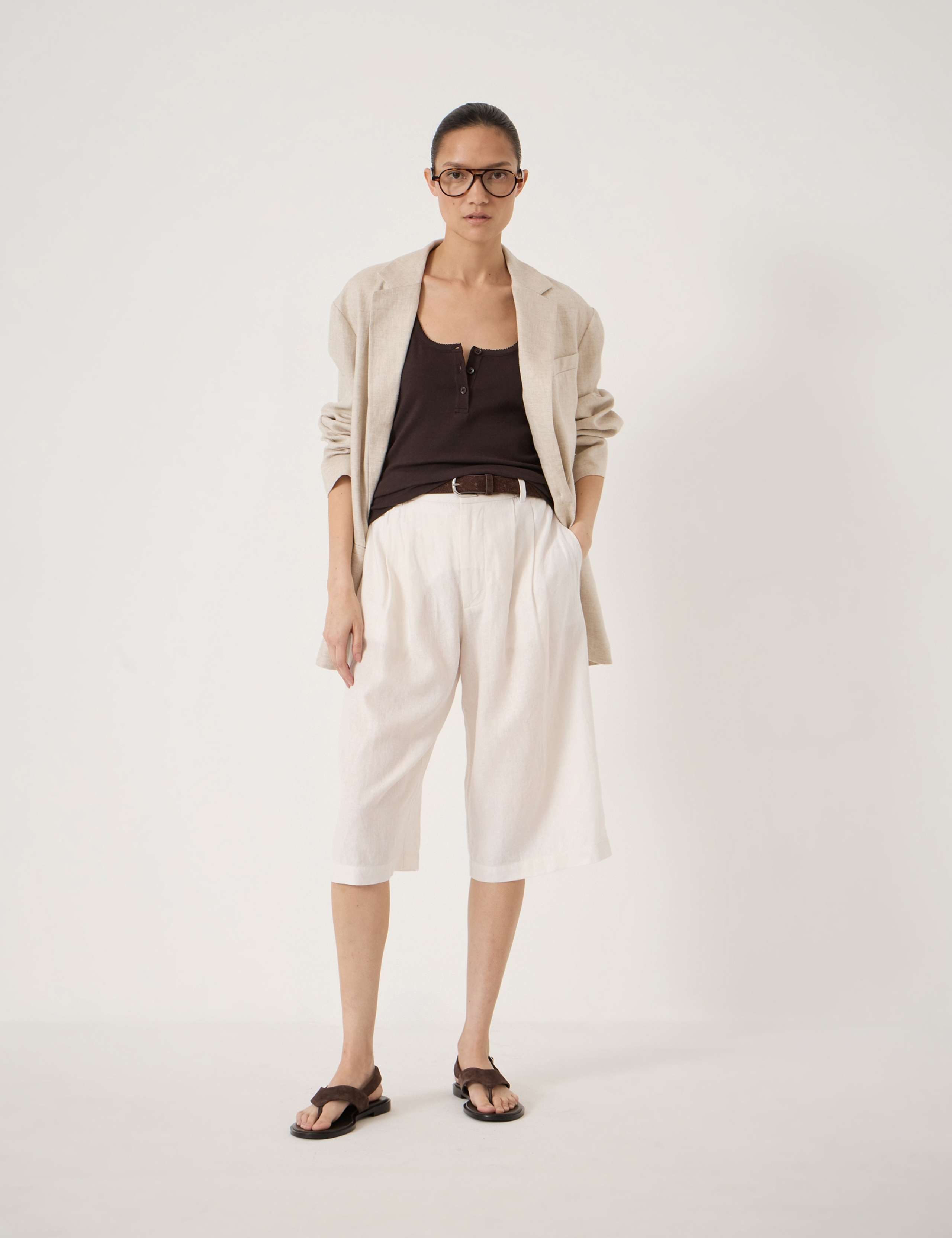 Linen Blend High Waisted Bermuda Shorts 4 of 5