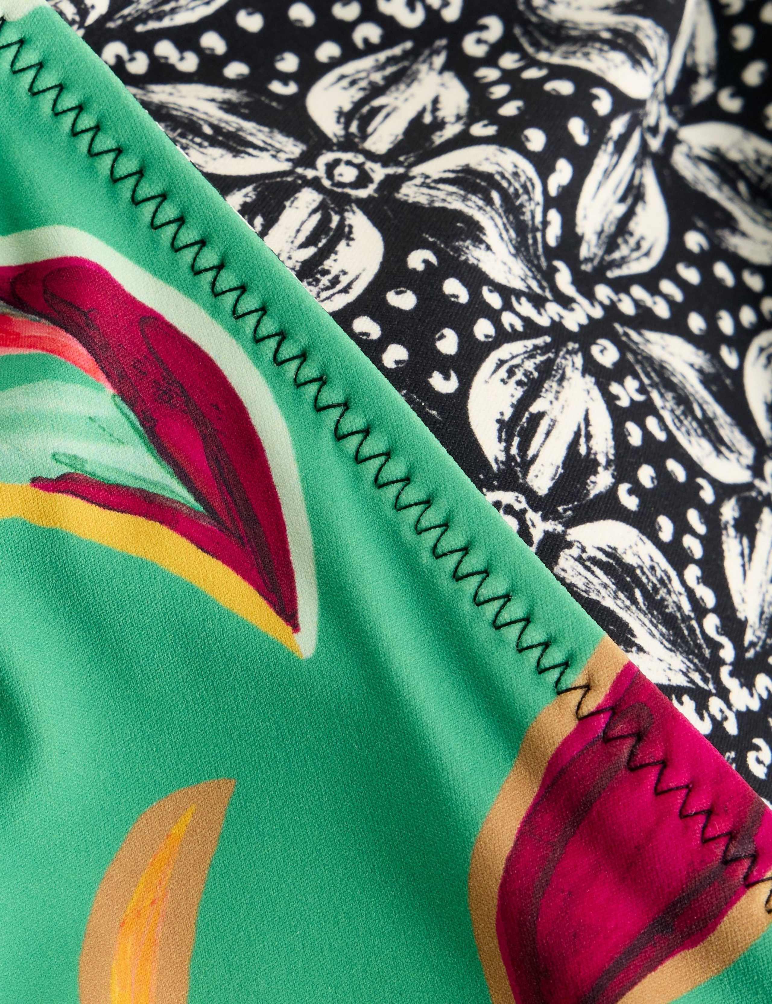 Printed Reversible Halterneck Bikini Top 5 of 7