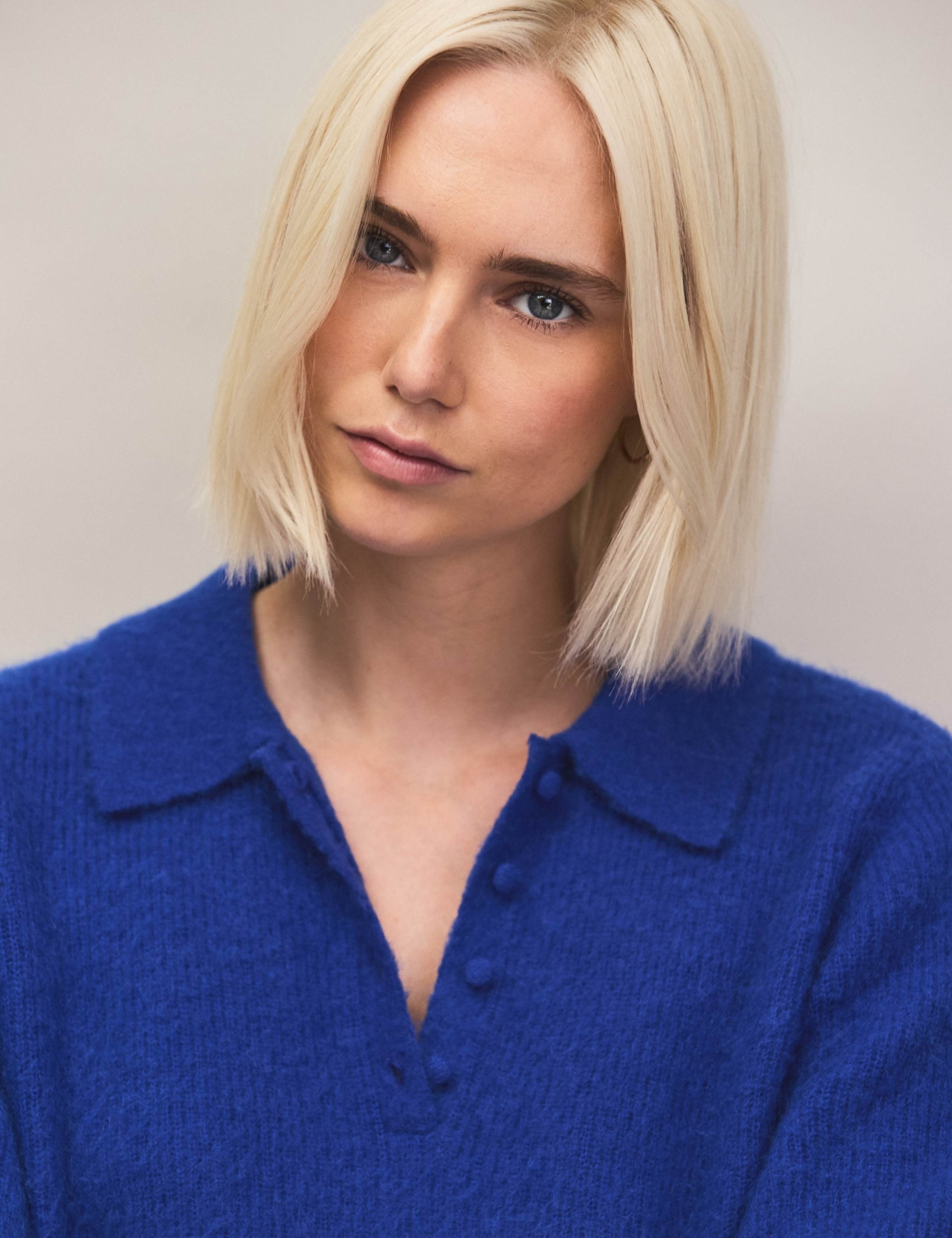 Wool Blend Collared Knitted Puff Sleeve Top 3 of 6