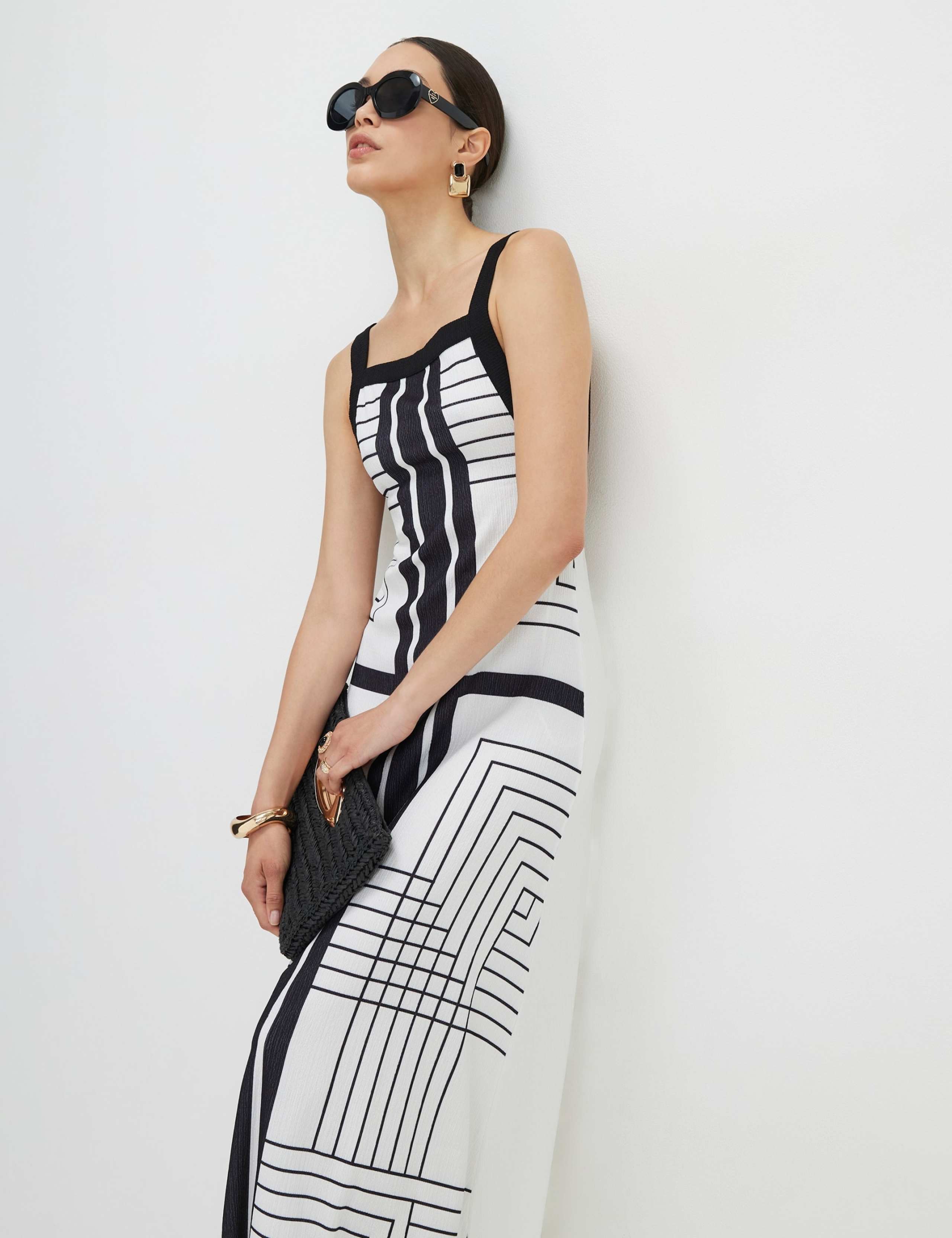  Geometric Textured Maxi Dress 3 of 4