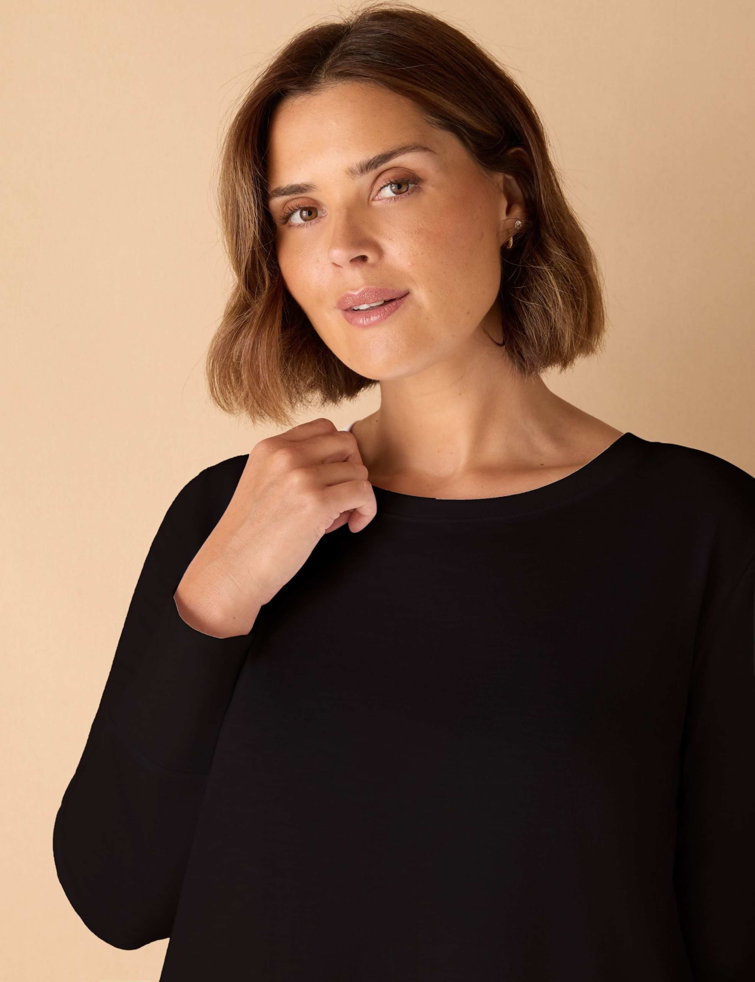 Cotton Blend Slub Crew Neck Top 3 of 4