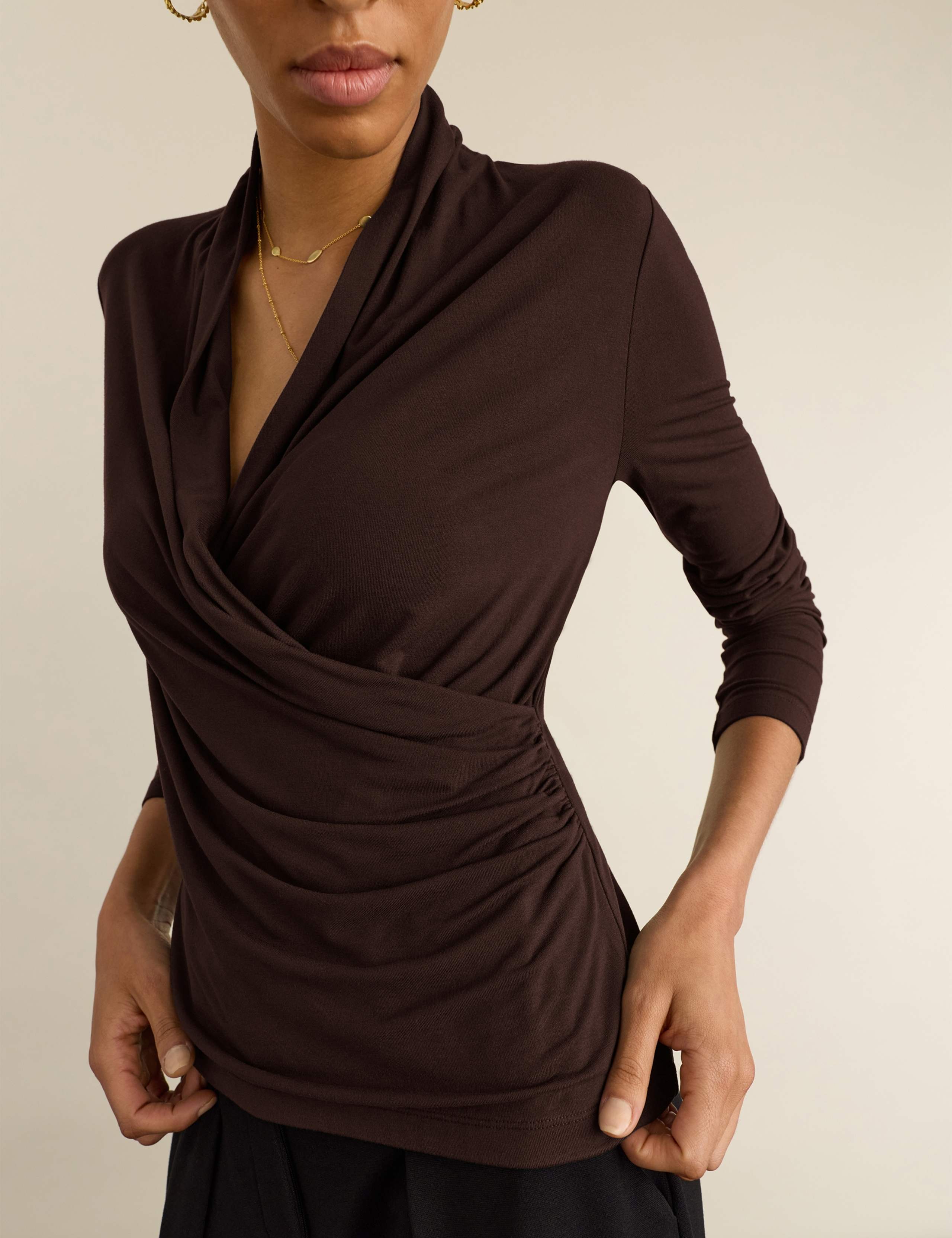 Jersey V-Neck Fitted Wrap Top 4 of 4