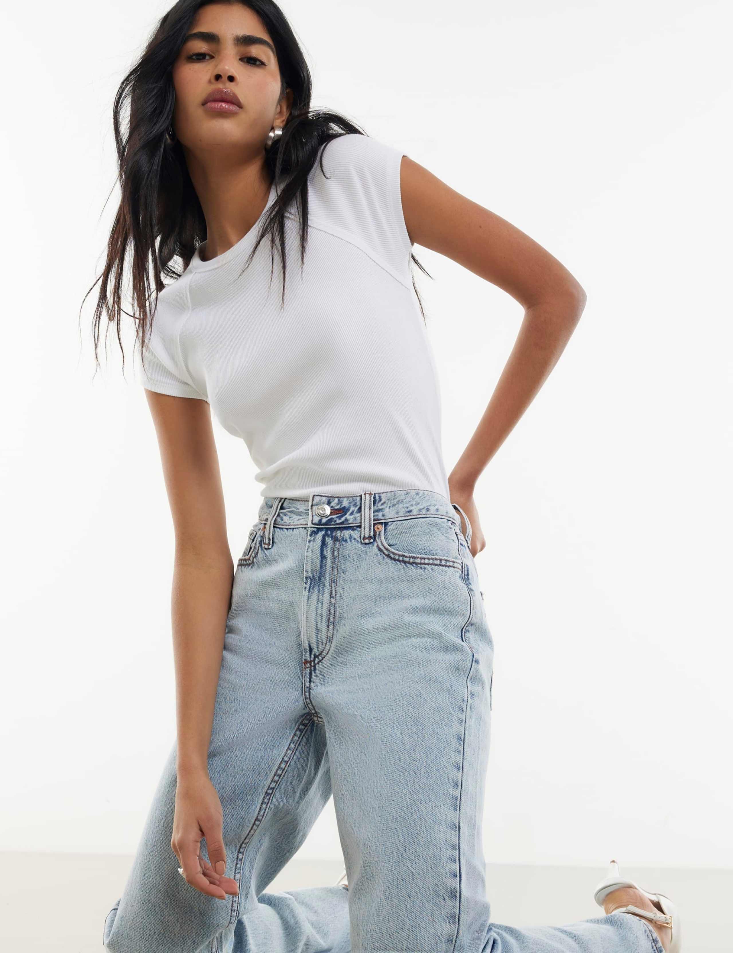High Waisted Relaxed Straight Leg Jeans 5 of 5