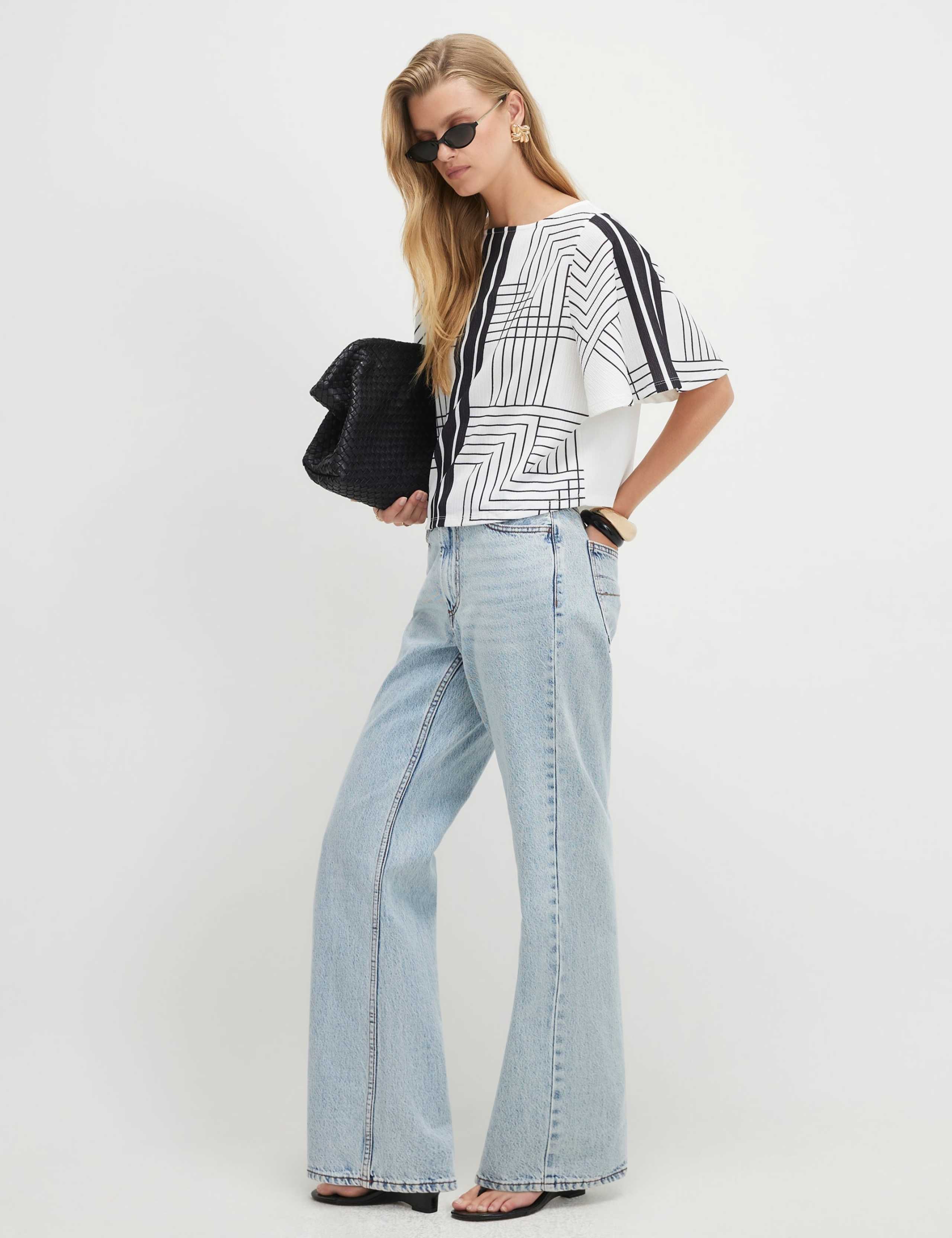 Geometric T-Shirt 2 of 4