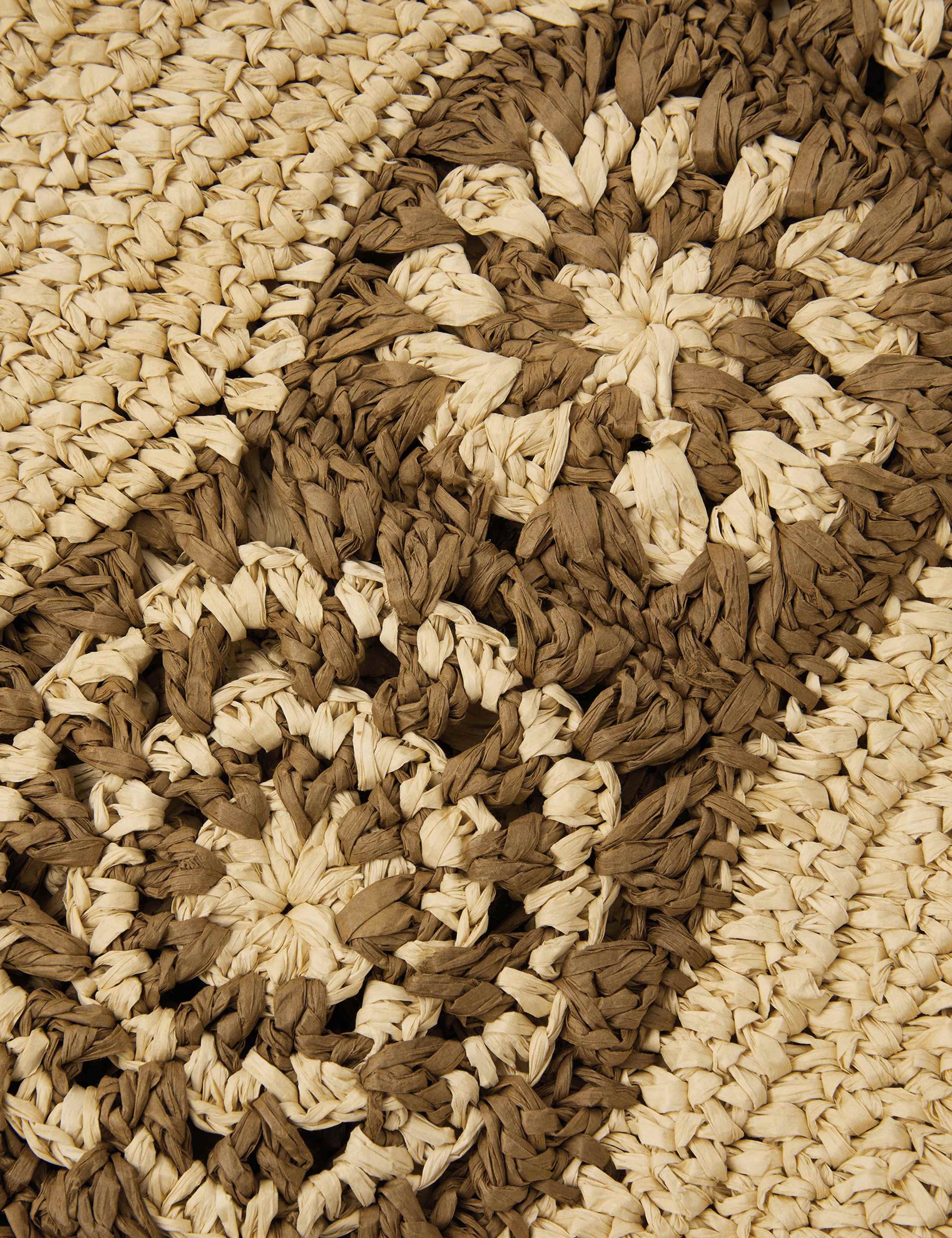 Straw Crochet Bag 4 of 4