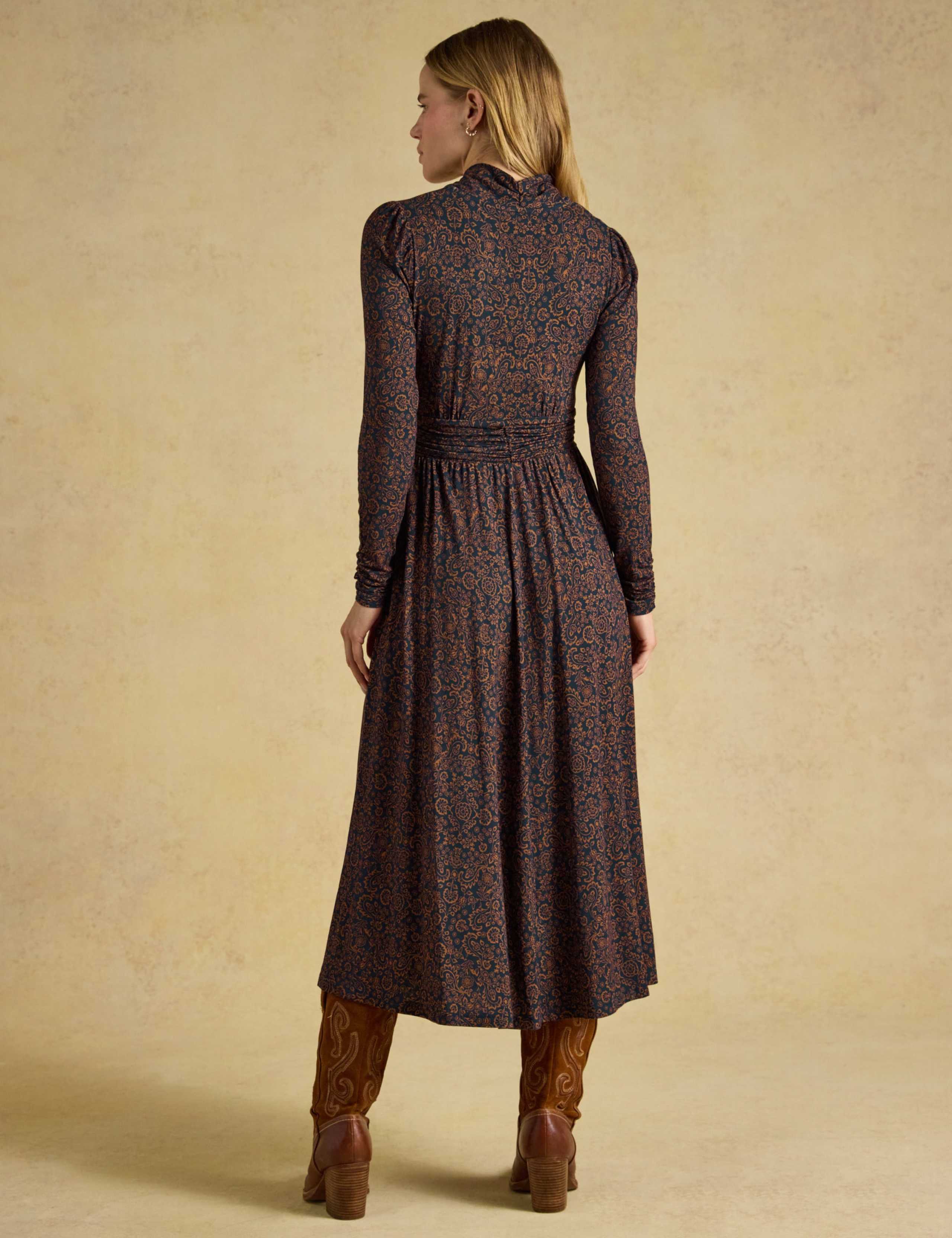 Jersey Floral V-Neck Midi Skater Dress 4 of 7