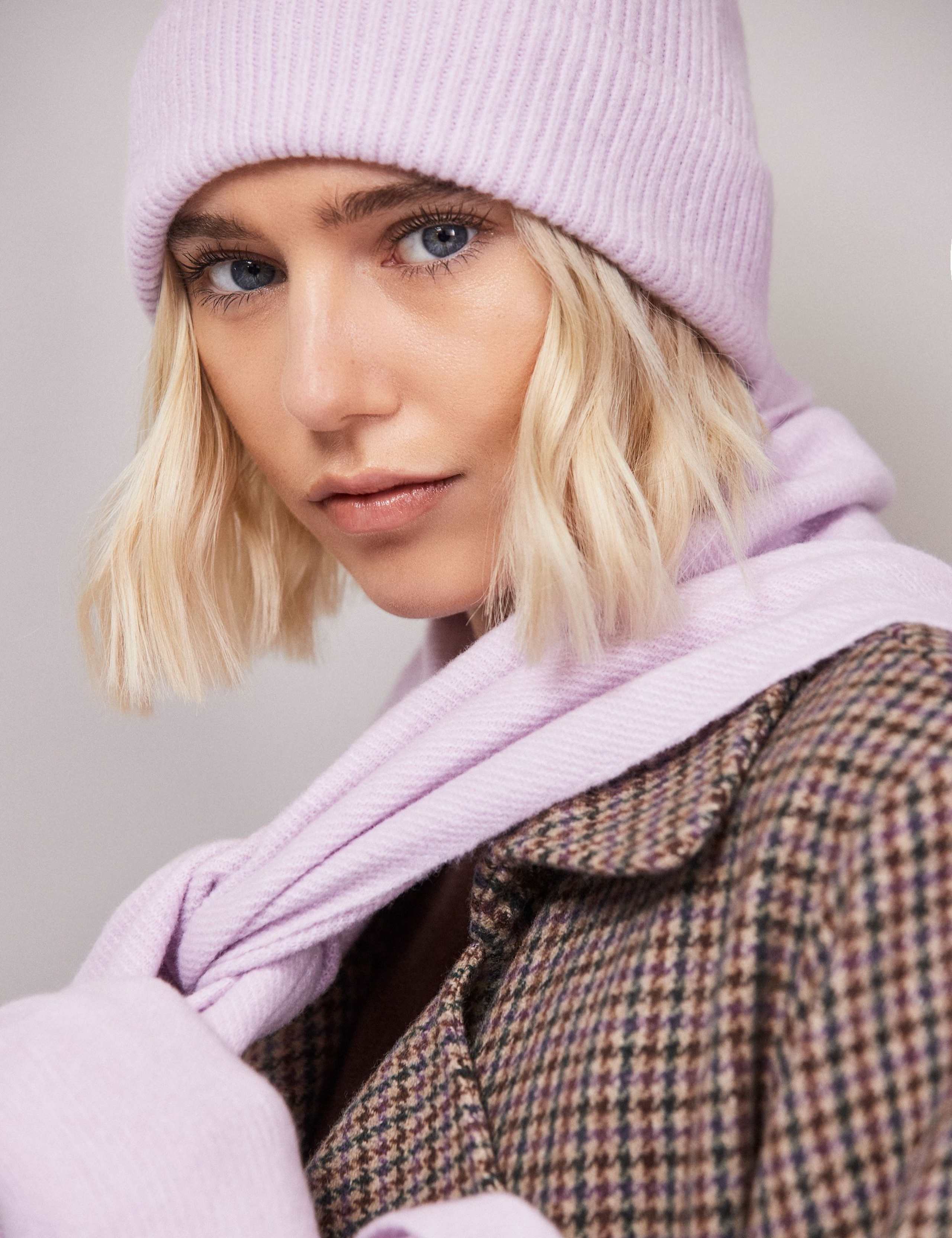 Knitted Rib Beanie 3 of 4