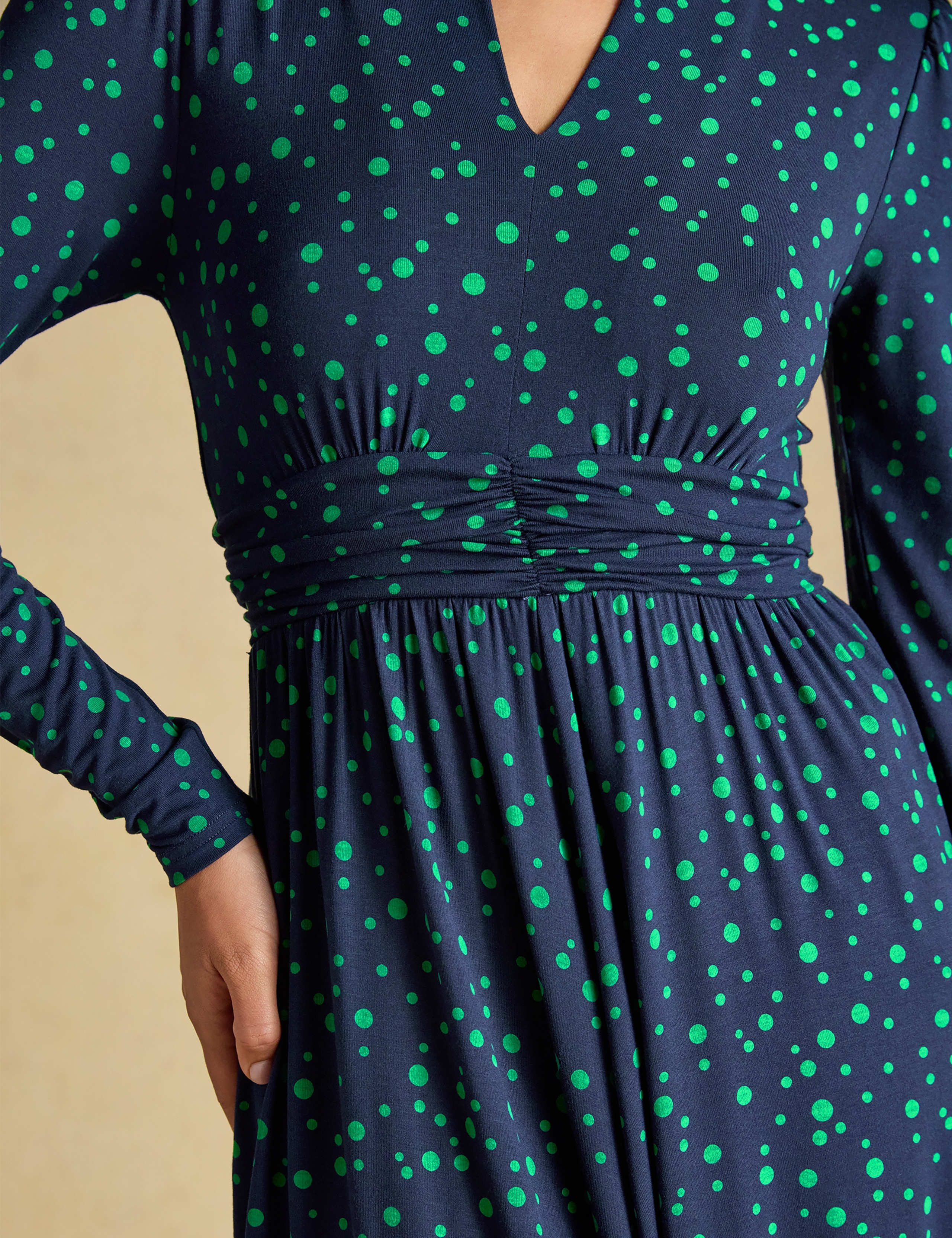 Jersey Spot Print V Neck Midi Skater Dress 3 of 8